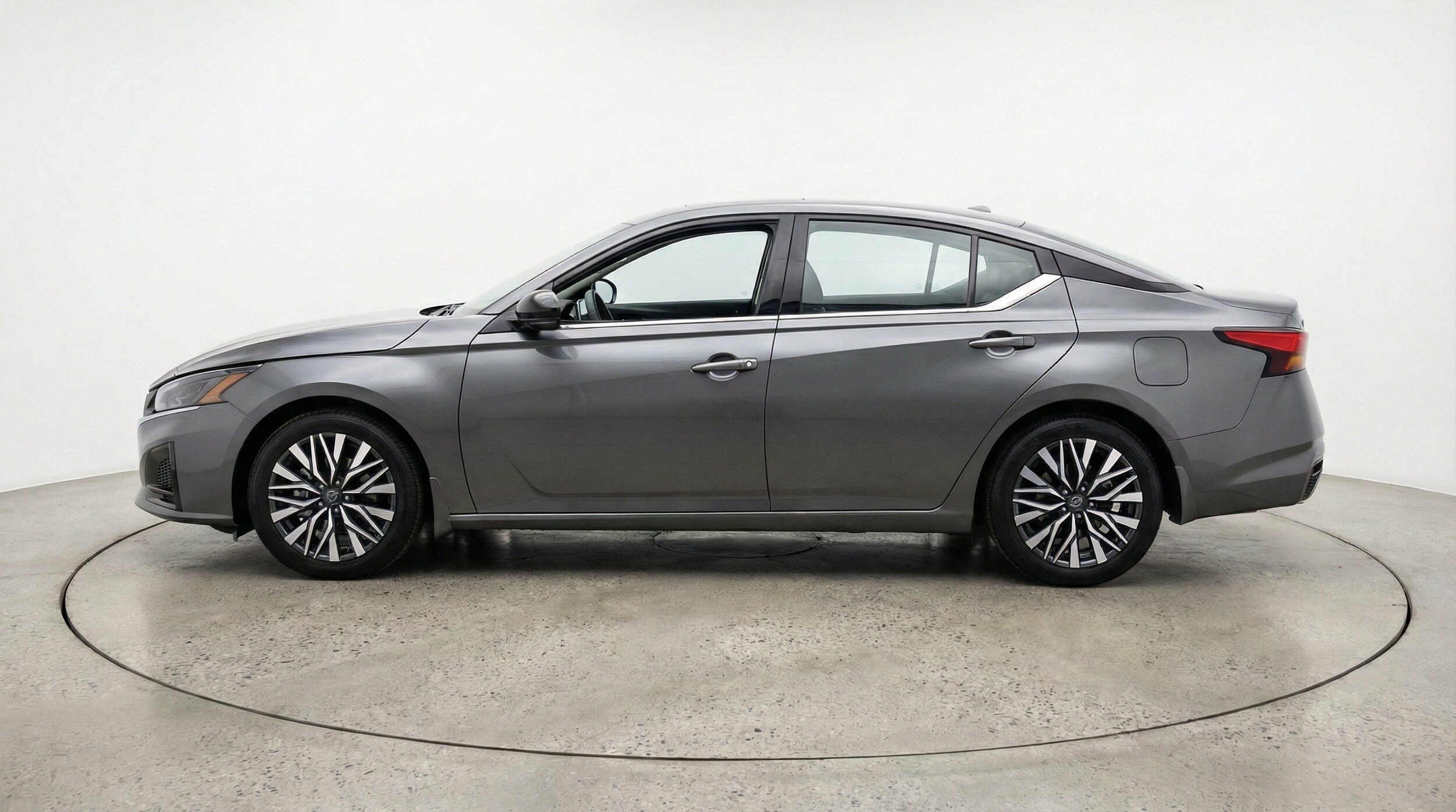 Thumbnail: 2026 Nissan Altima - 5