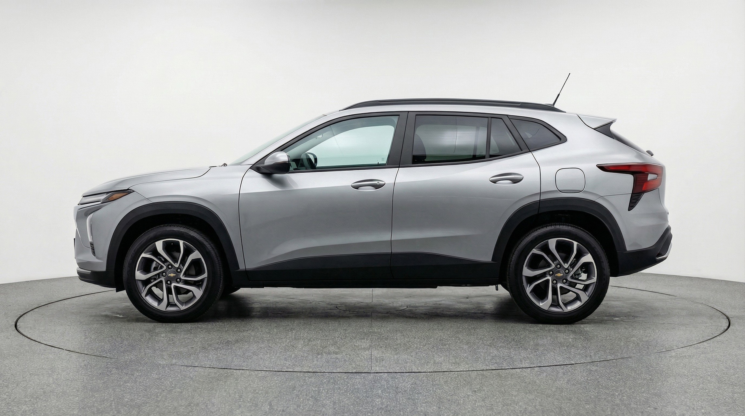 Thumbnail: 2025 Chevrolet Trax - 5