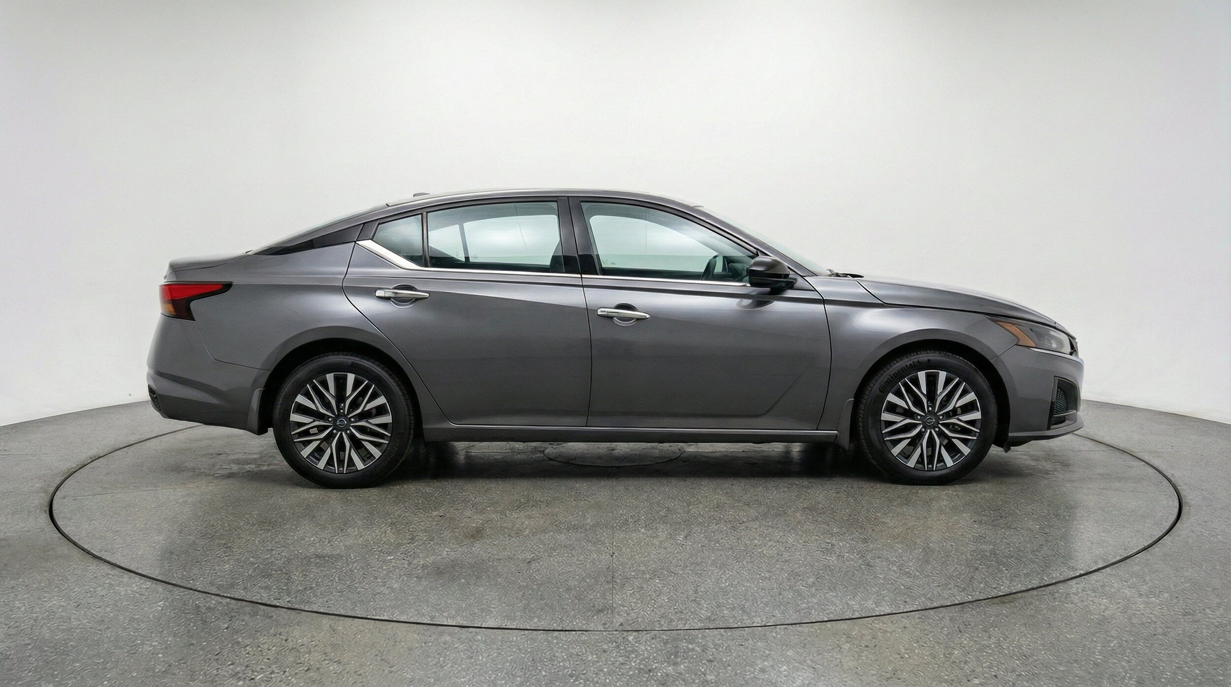 Thumbnail: 2025 Nissan Altima - 11