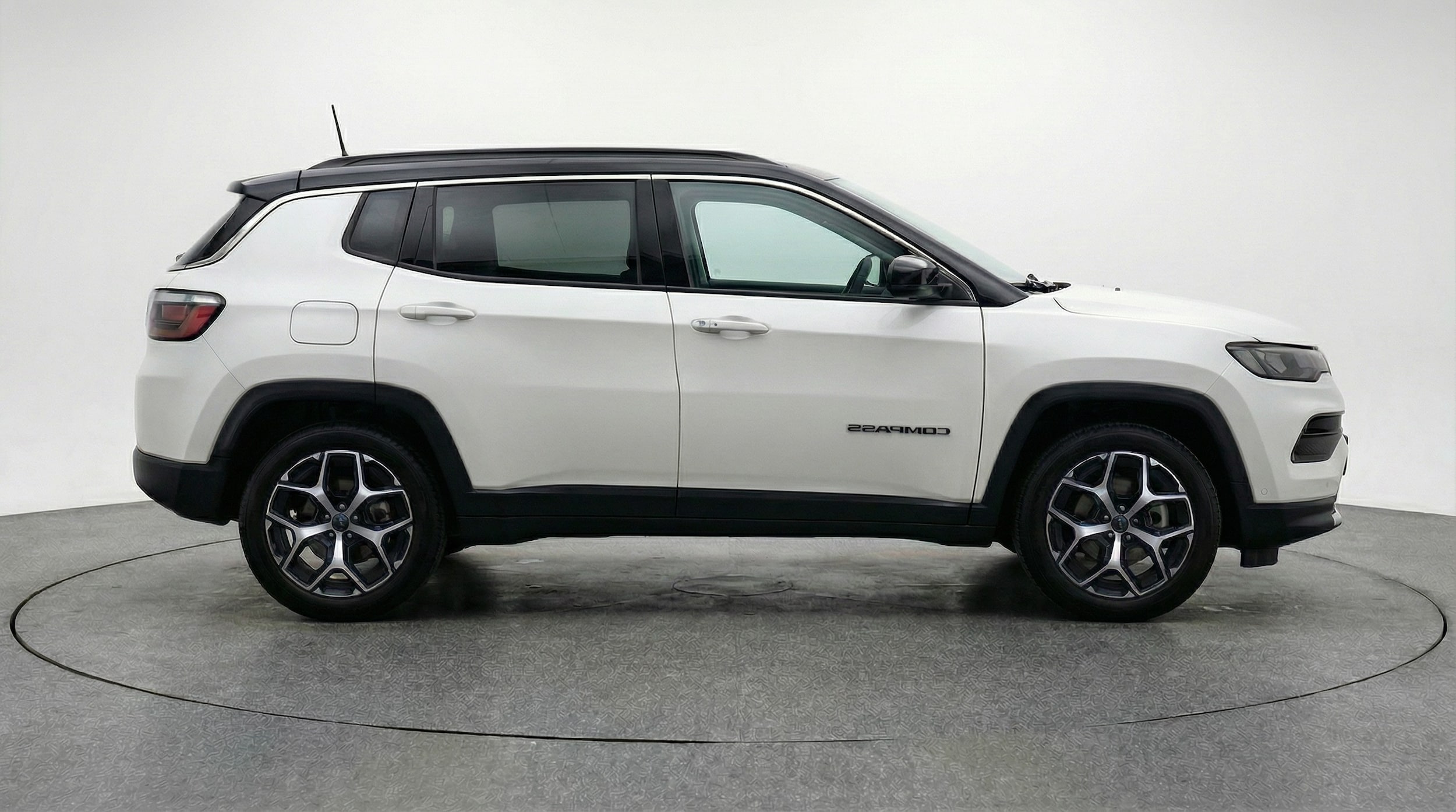 Thumbnail: 2025 Jeep Compass - 8