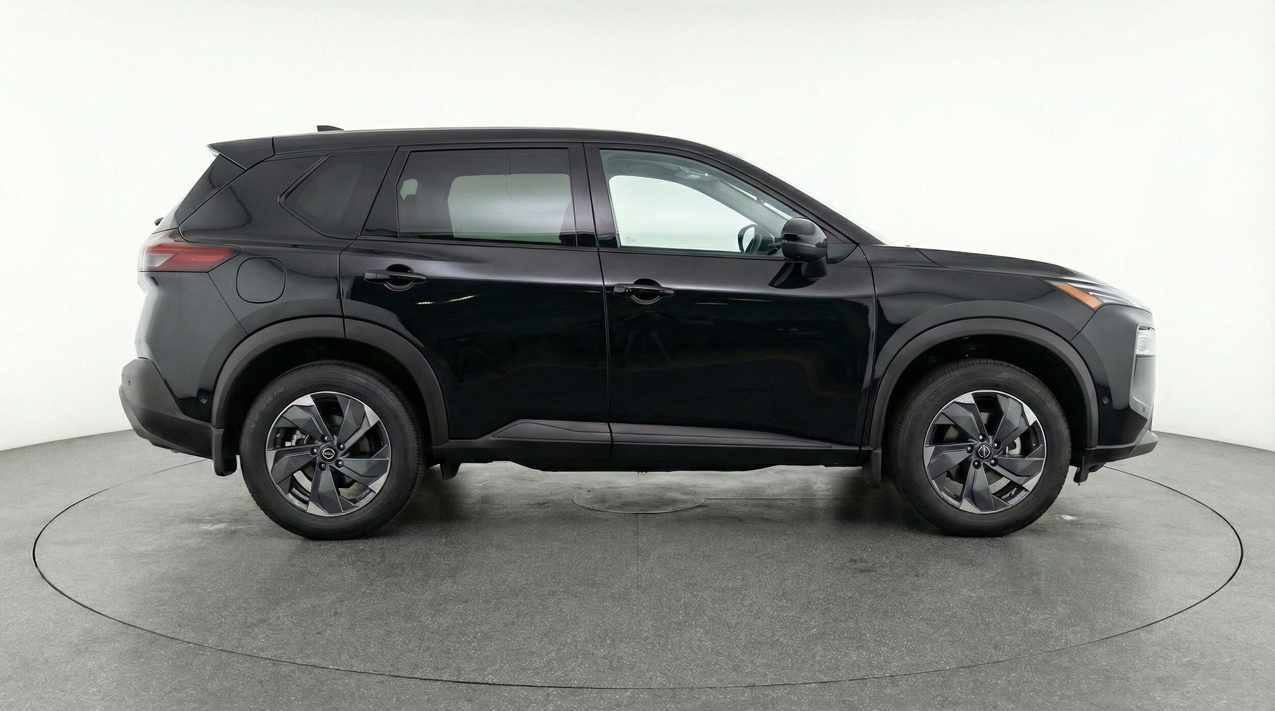 Thumbnail: 2025 Nissan Rogue - 11