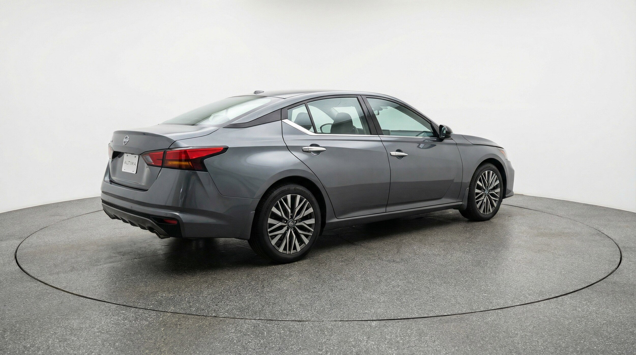 Thumbnail: 2025 Nissan Altima - 9