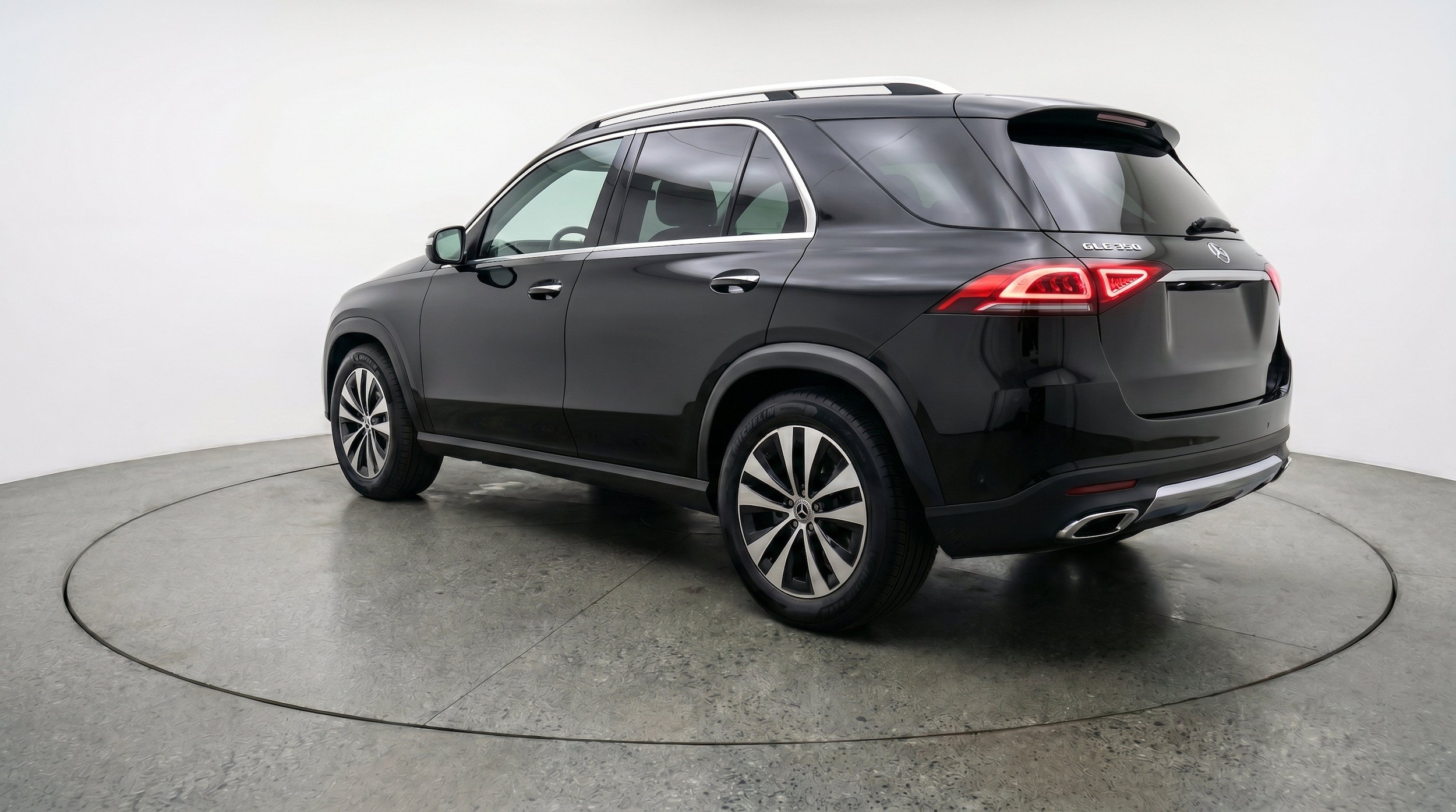 Thumbnail: 2026 Mercedes-Benz GLE - 6