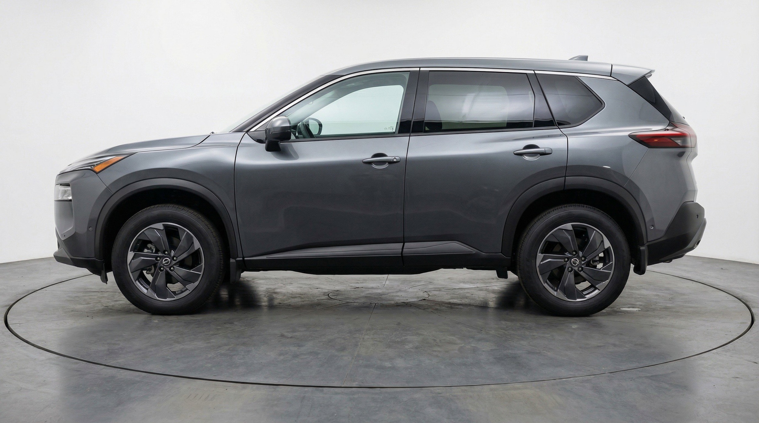 Thumbnail: 2025 Nissan Rogue - 5