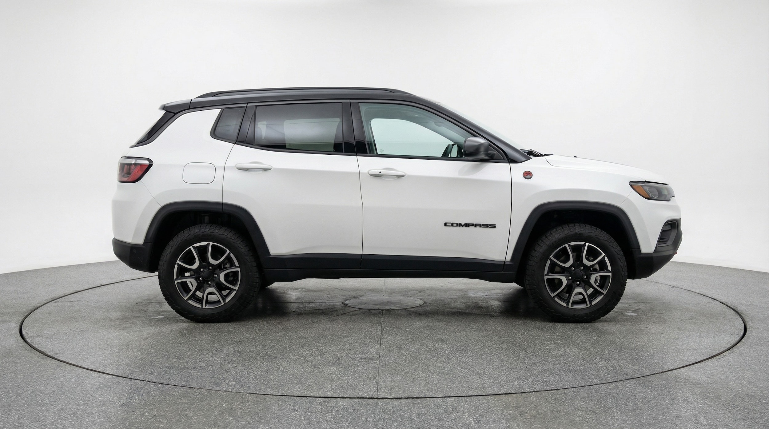 Thumbnail: 2025 Jeep Compass - 8