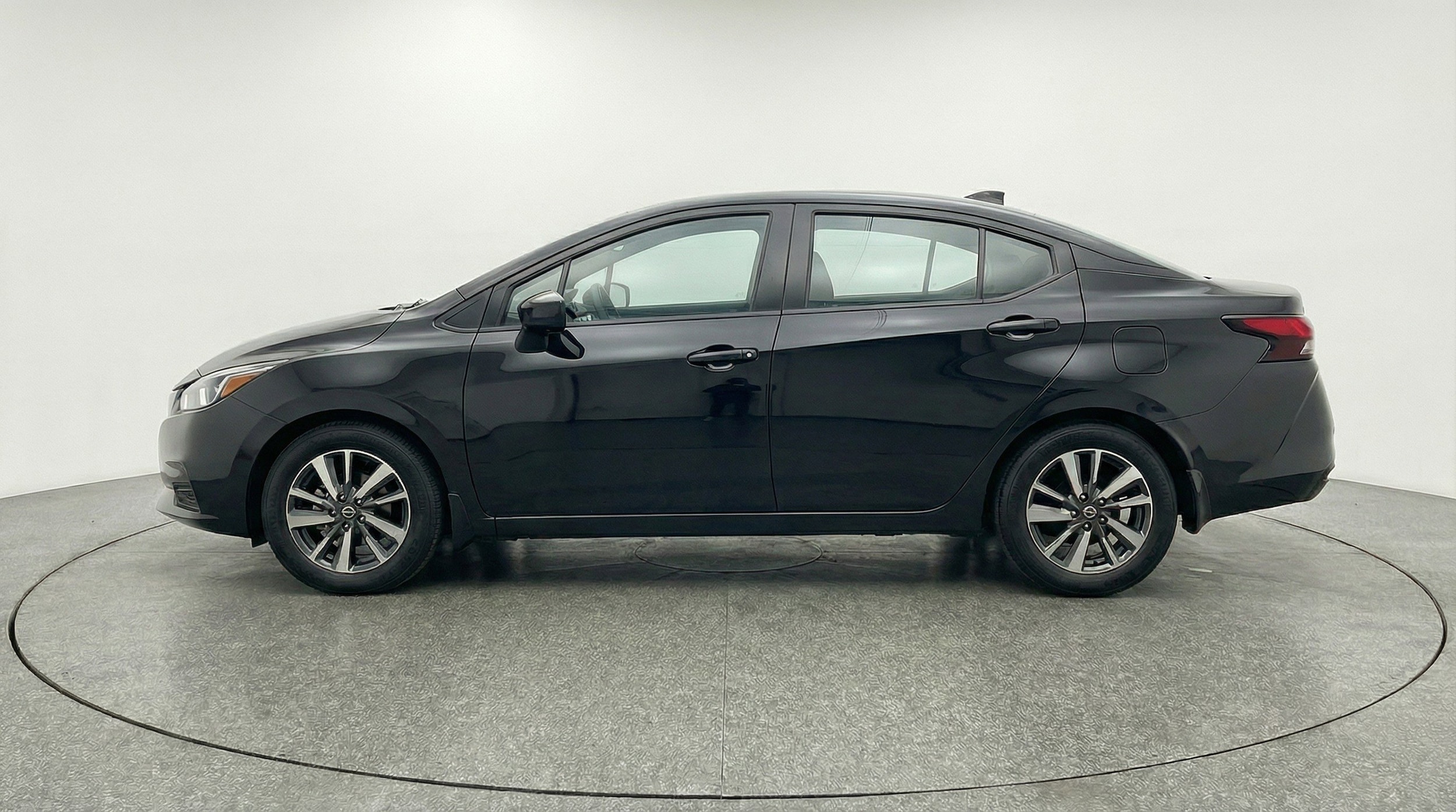 Thumbnail: 2025 Nissan Versa - 5