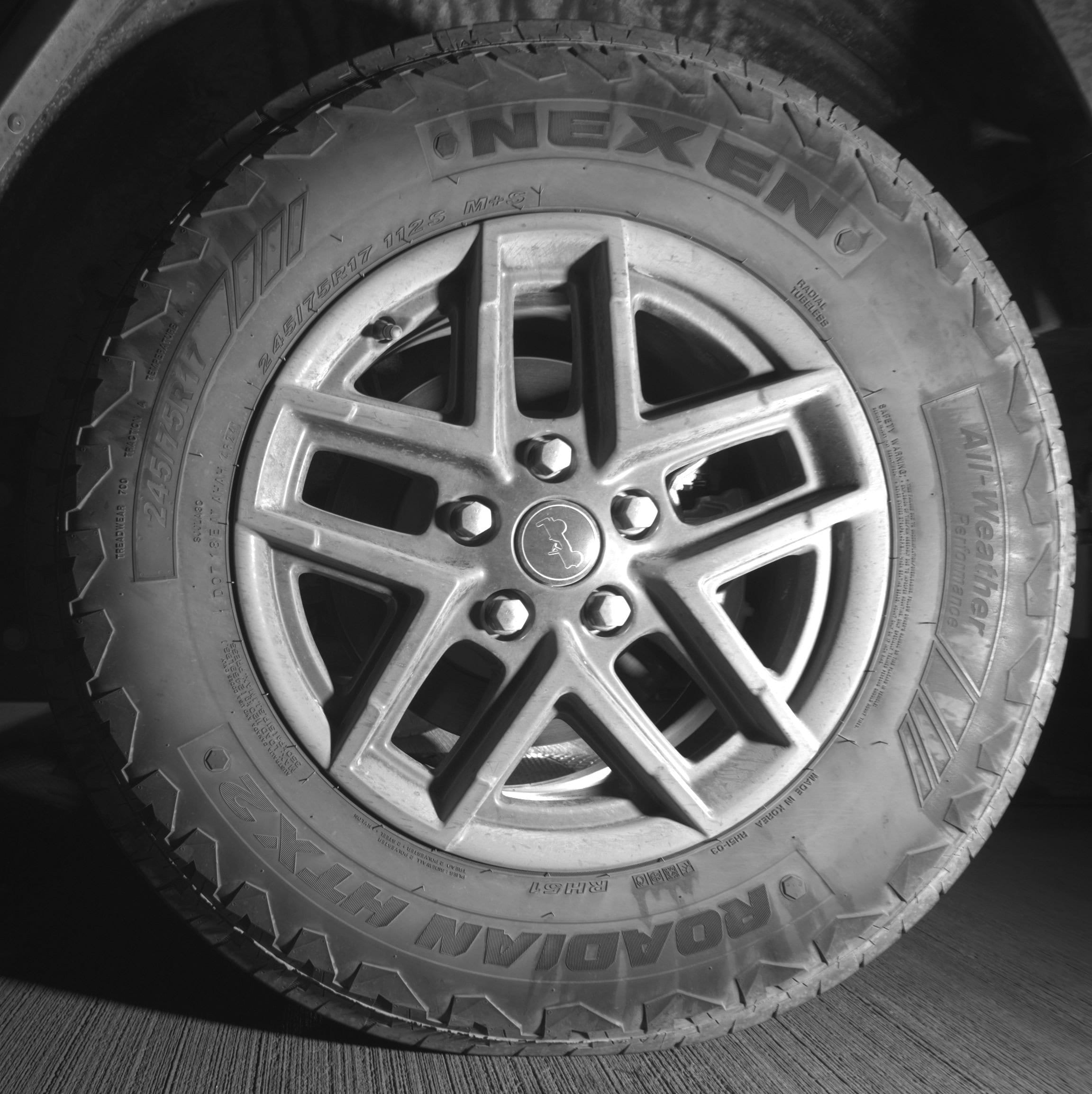 Thumbnail: 2025 Jeep Wrangler - 14