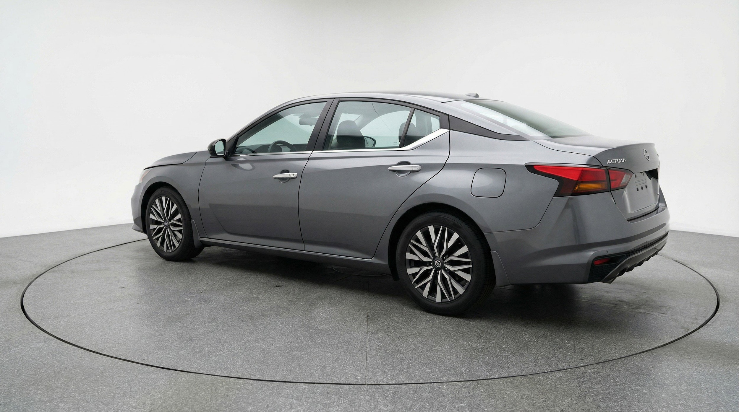 Thumbnail: 2025 Nissan Altima - 6