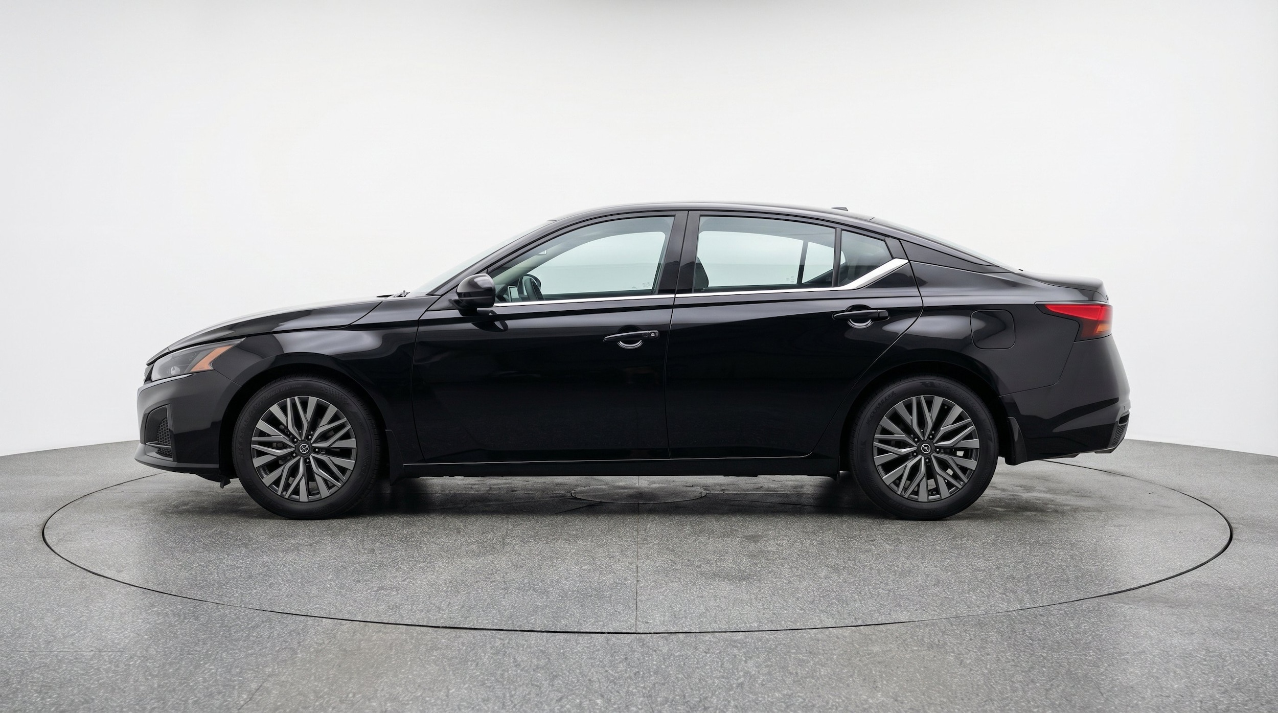 Thumbnail: 2026 Nissan Altima - 5