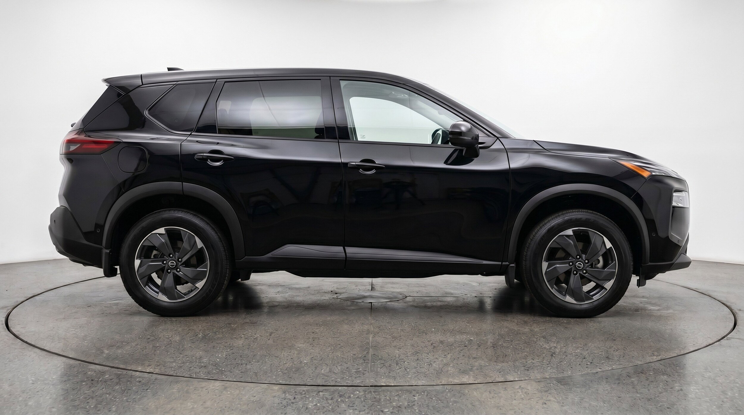 Thumbnail: 2025 Nissan Rogue - 11