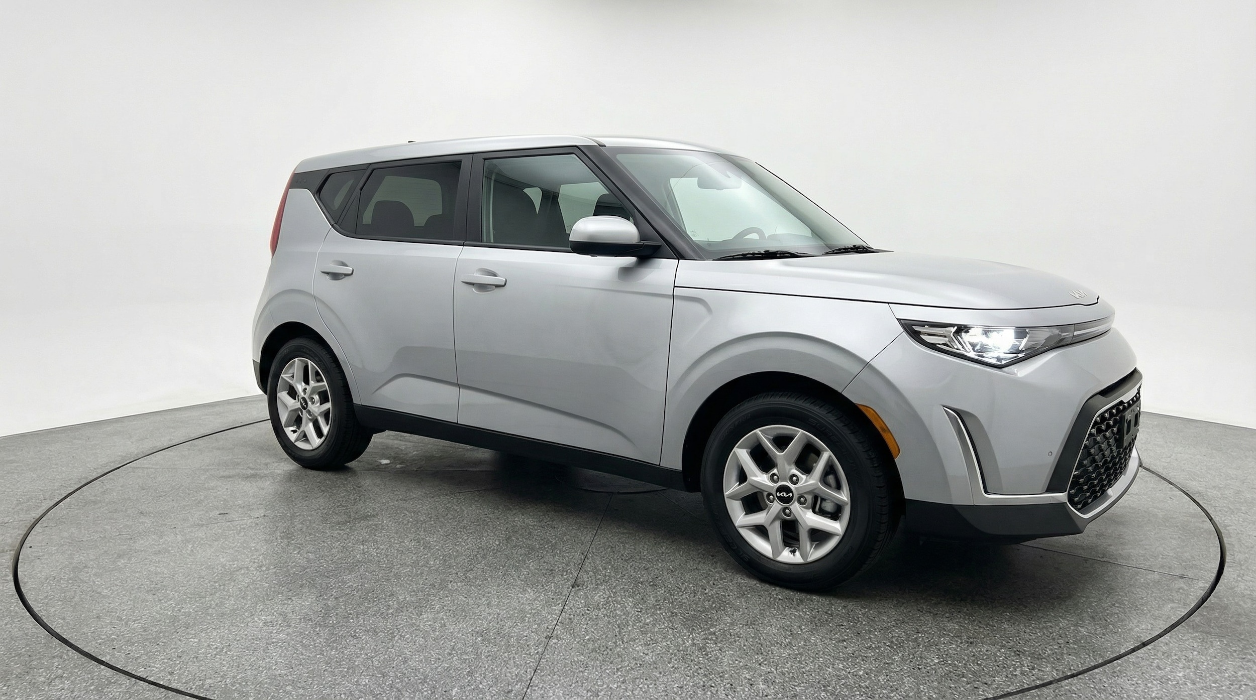 Thumbnail: 2025 Kia Soul - 1