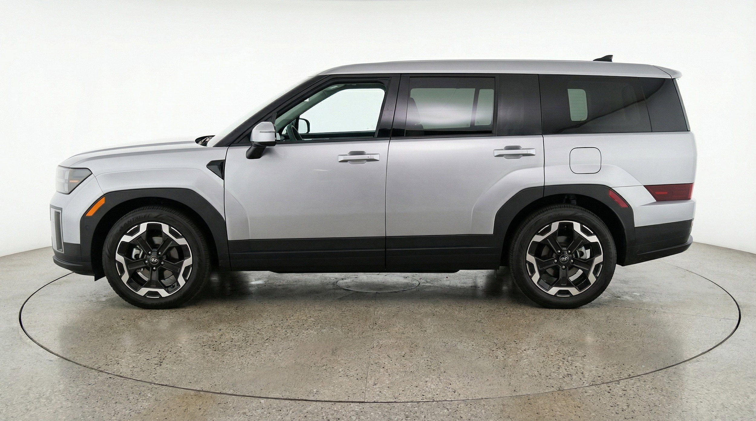 Thumbnail: 2025 Hyundai Santa Fe - 5