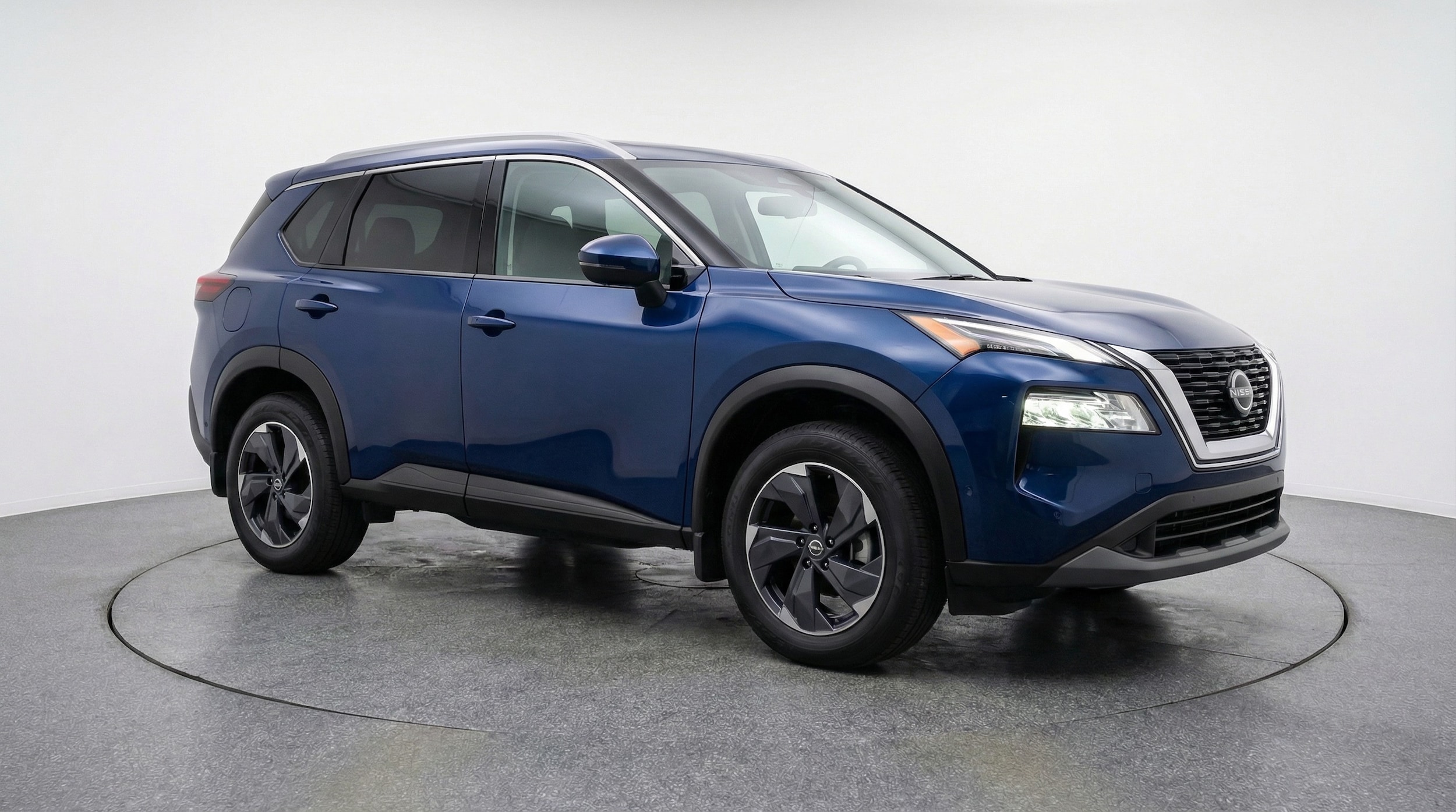 Thumbnail: 2025 Nissan Rogue - 1