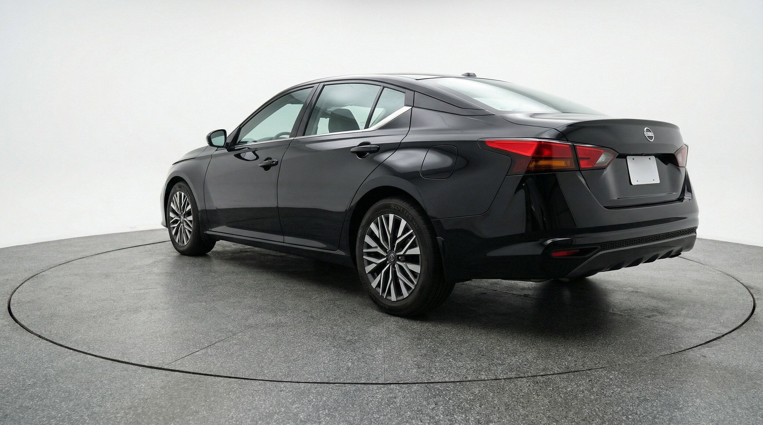 Thumbnail: 2025 Nissan Altima - 6