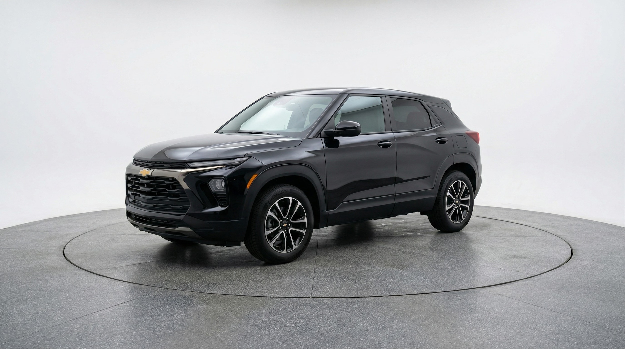 Thumbnail: 2025 Chevrolet TrailBlazer - 3