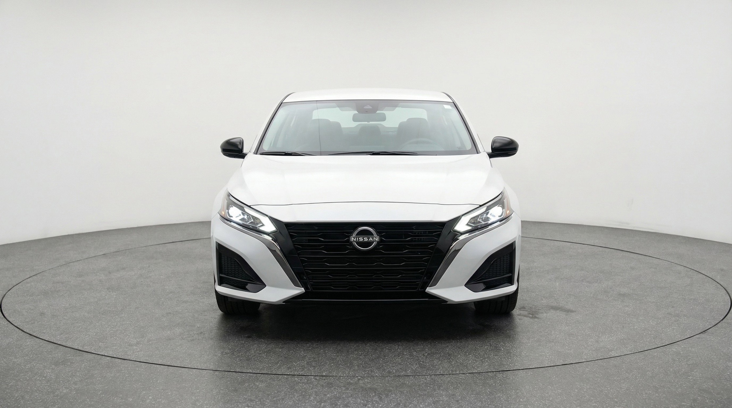 Thumbnail: 2025 Nissan Altima - 2