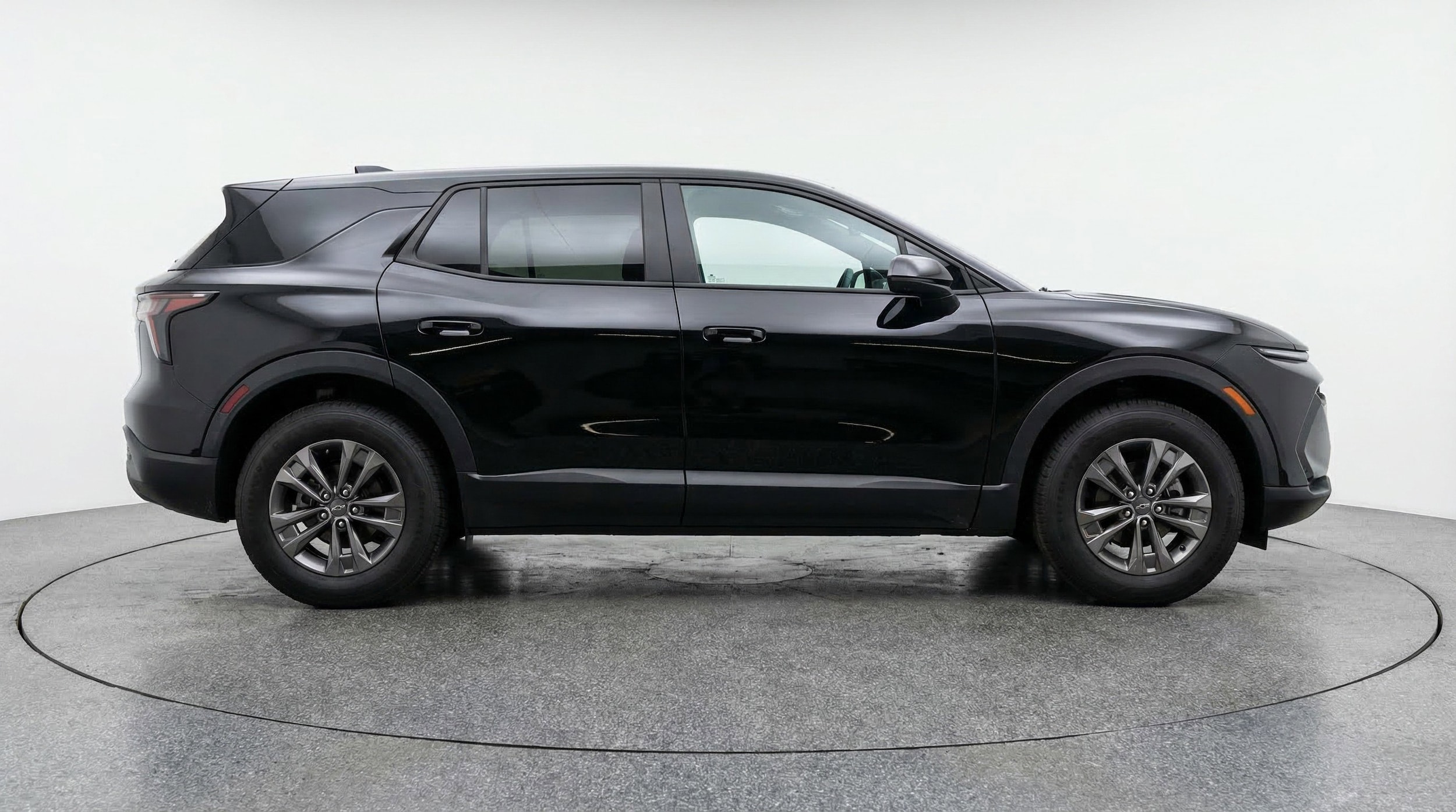 Thumbnail: 2025 Chevrolet Equinox - 11