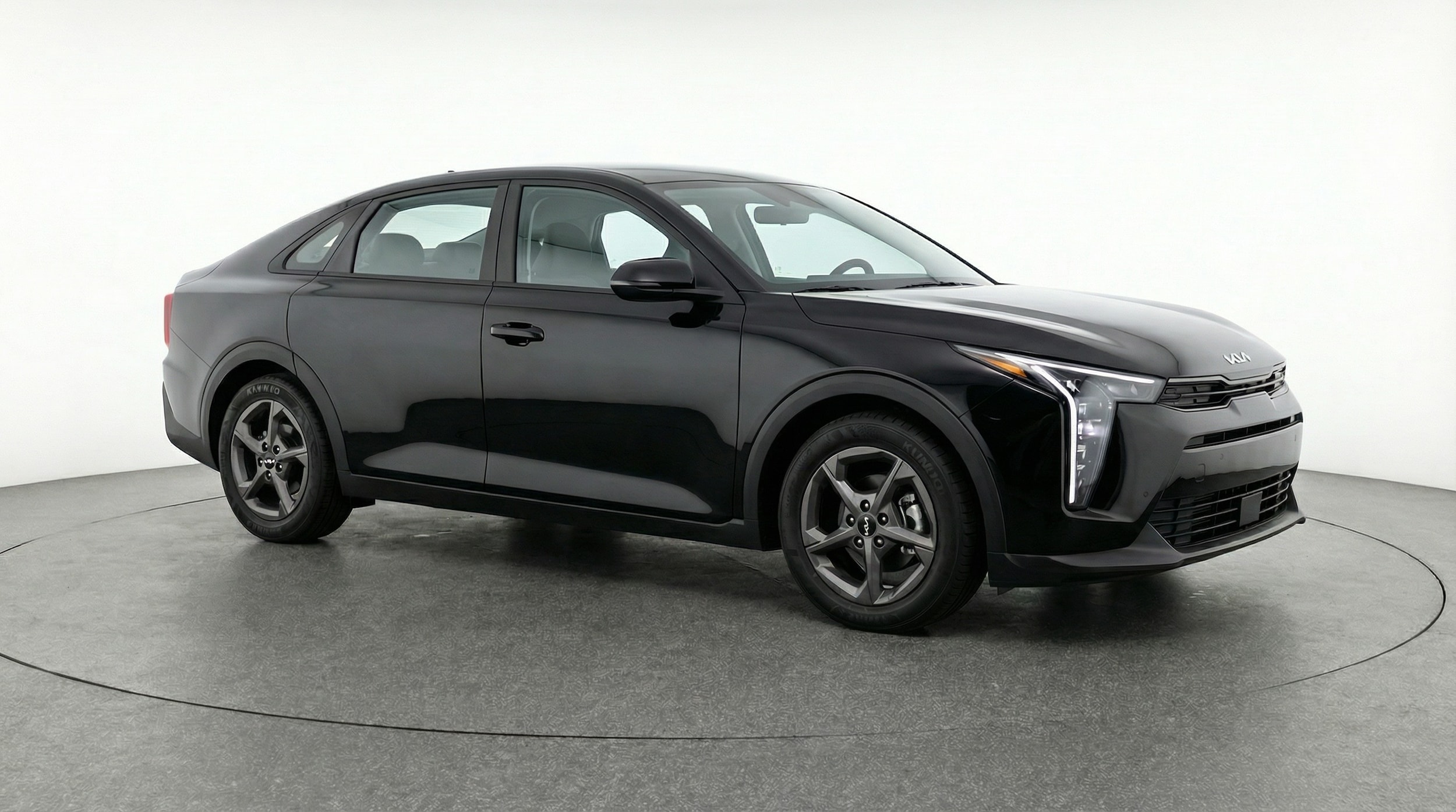 Thumbnail: 2025 Kia K4 - 1