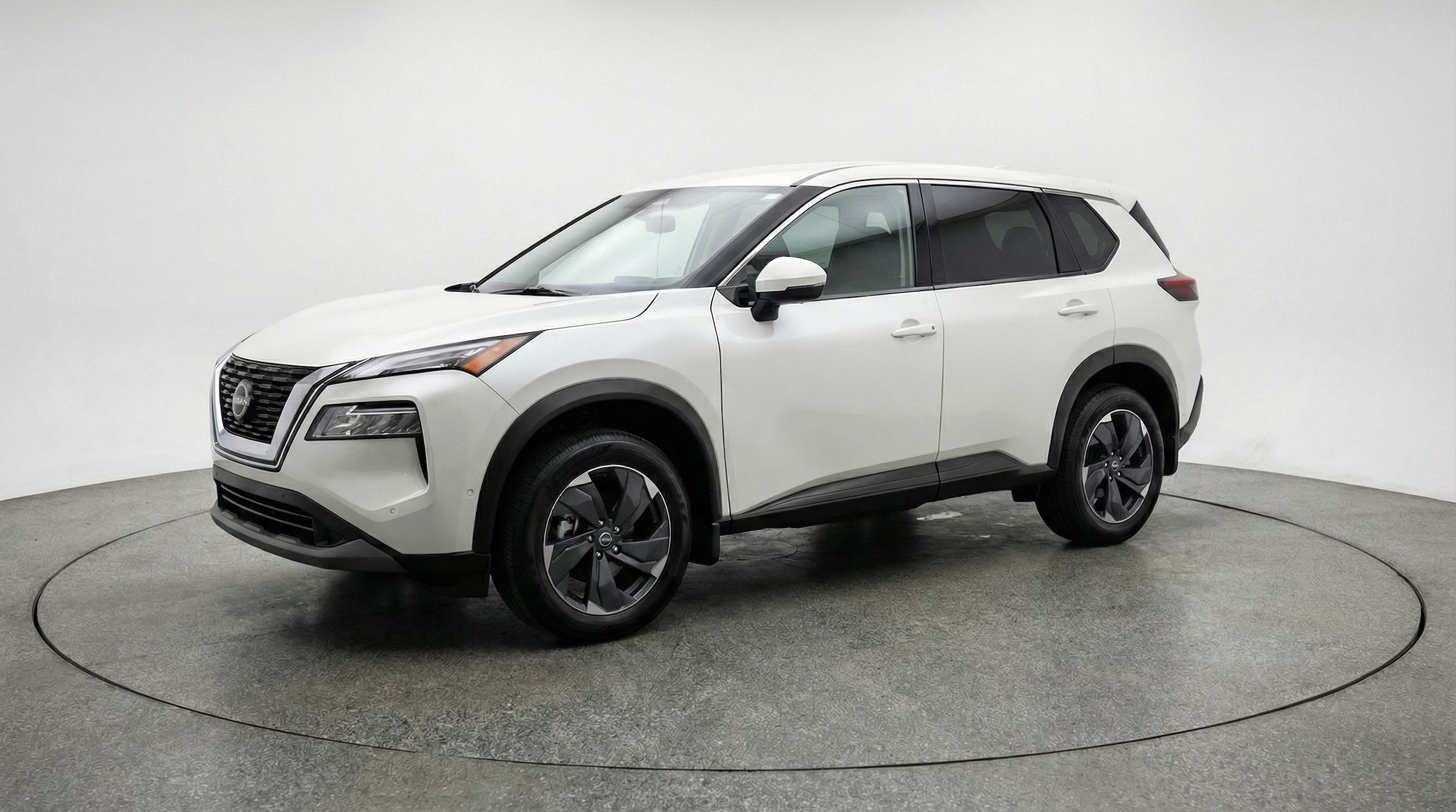 Thumbnail: 2025 Nissan Rogue - 3