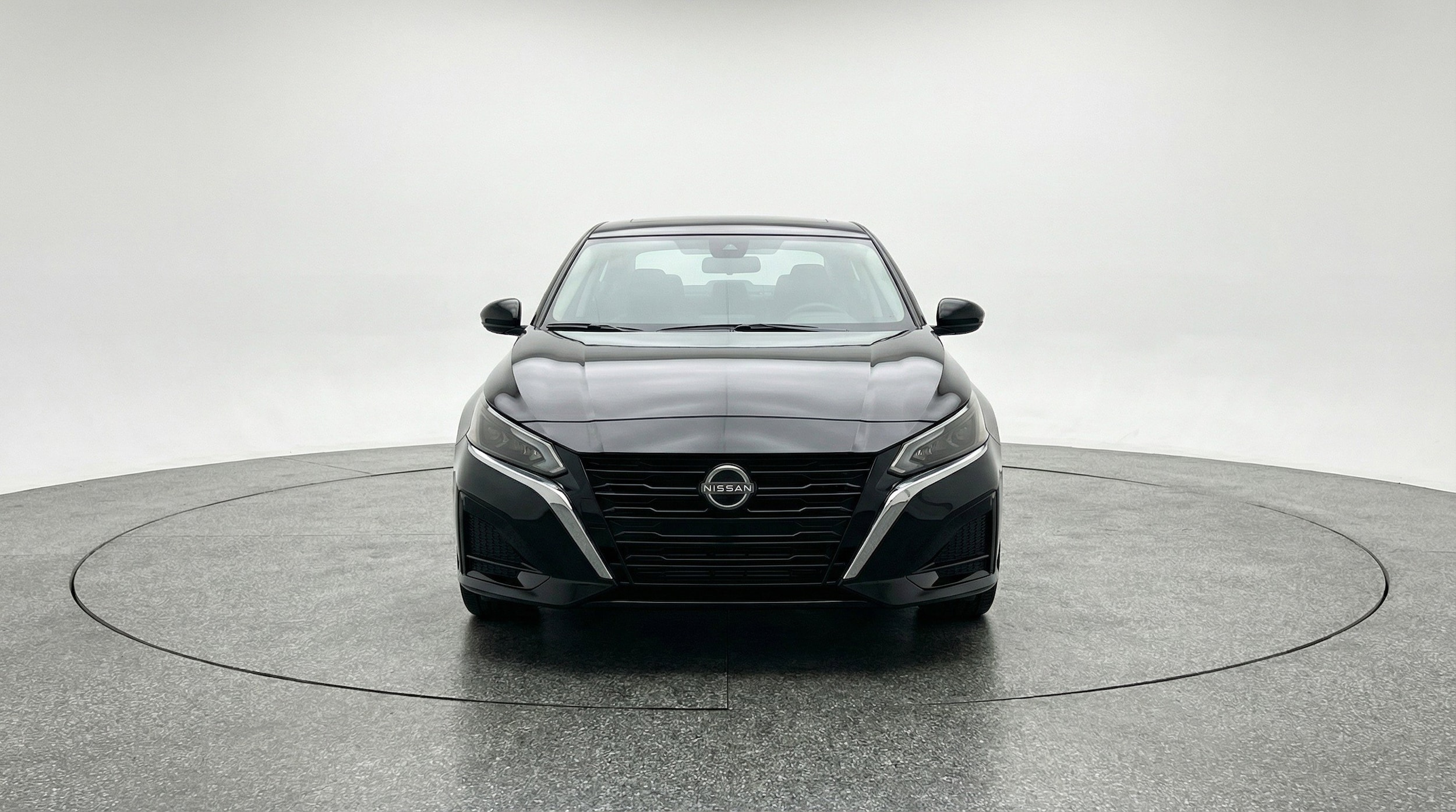 Thumbnail: 2025 Nissan Altima - 2