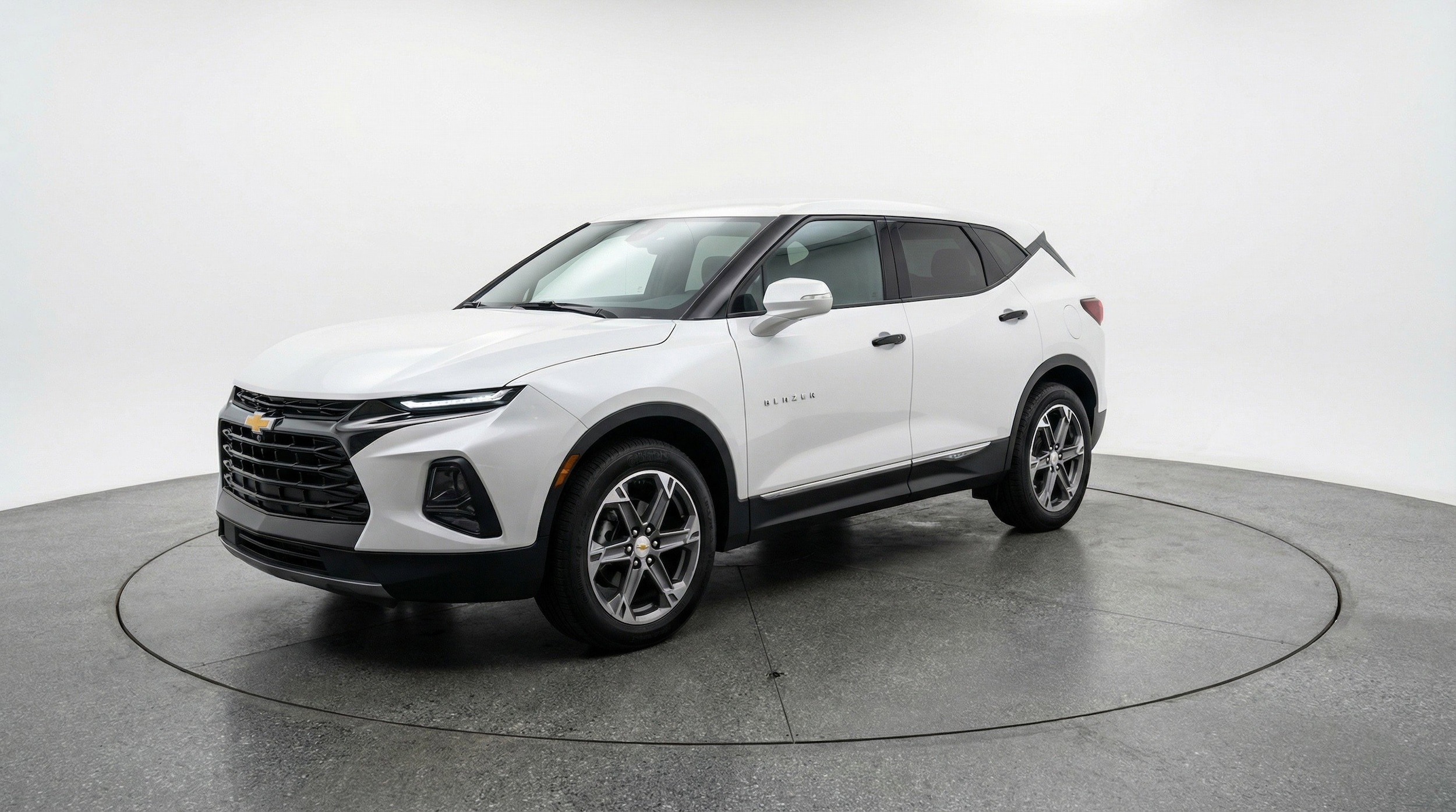 Thumbnail: 2025 Chevrolet Blazer - 3