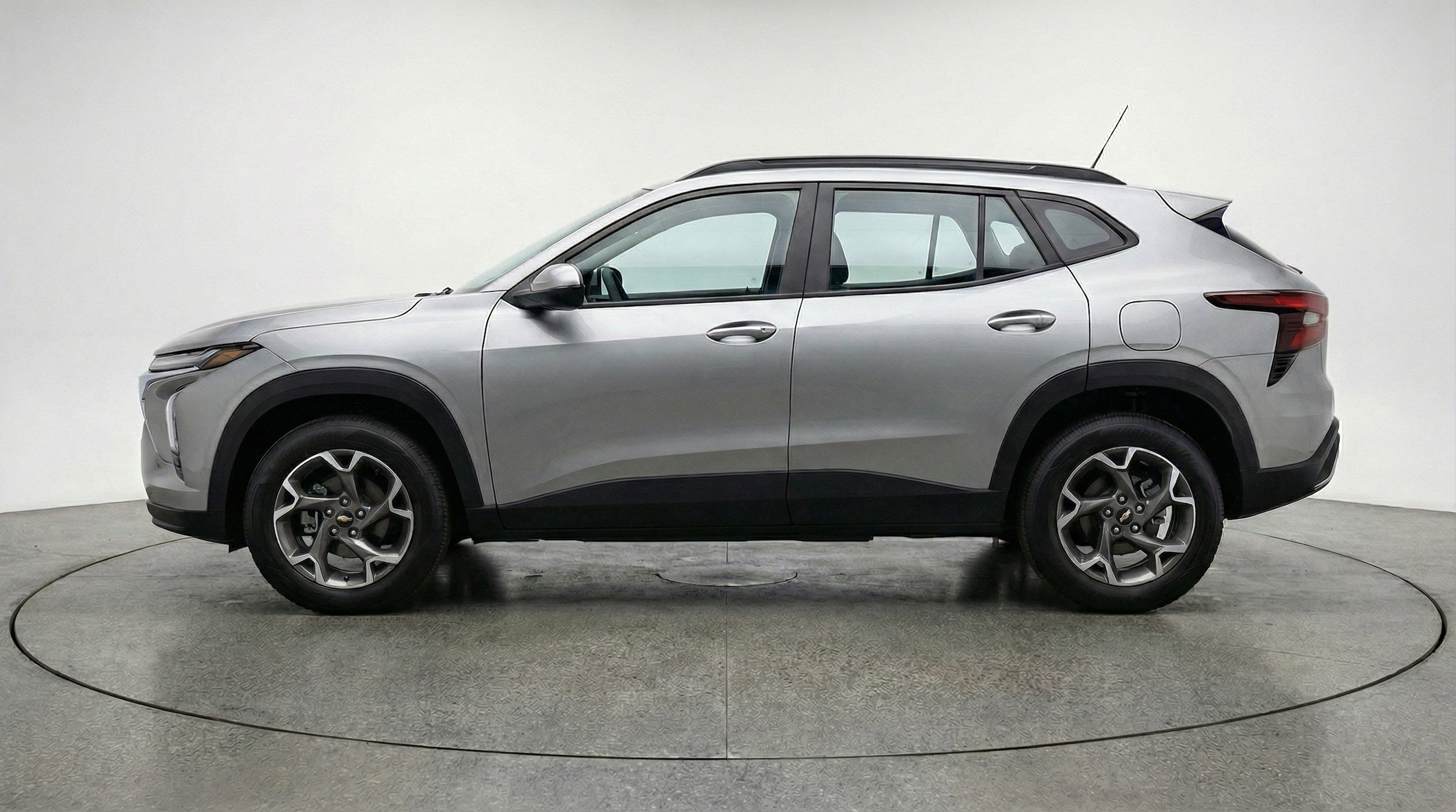 Thumbnail: 2025 Chevrolet Trax - 5