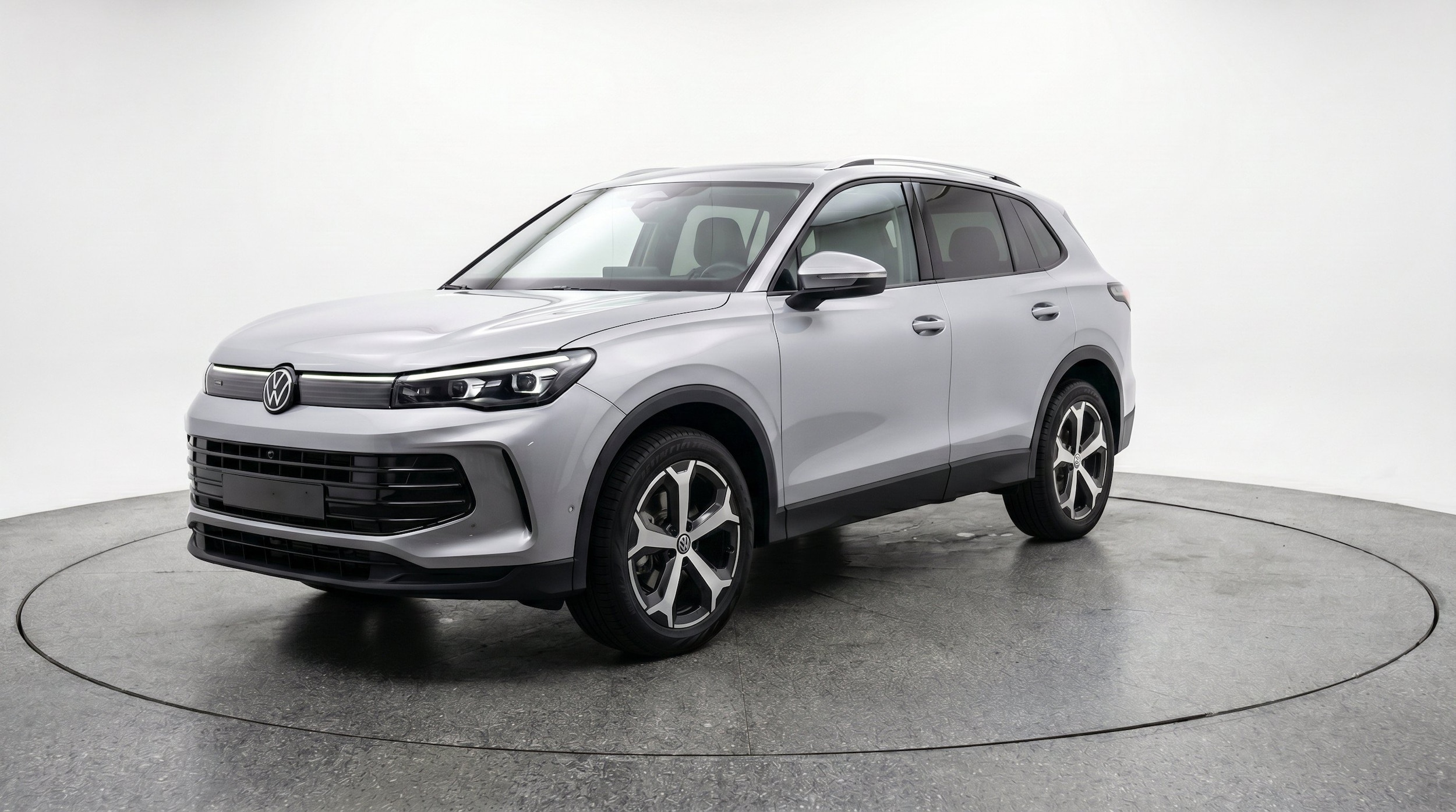 Thumbnail: 2026 Volkswagen Tiguan - 3