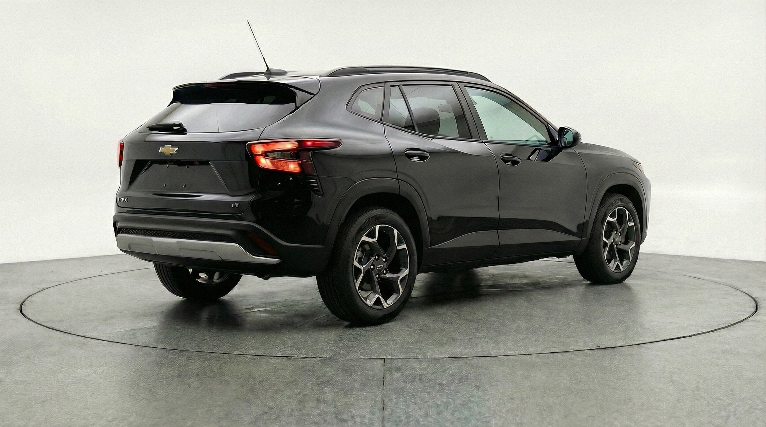 Thumbnail: 2025 Chevrolet Trax - 9