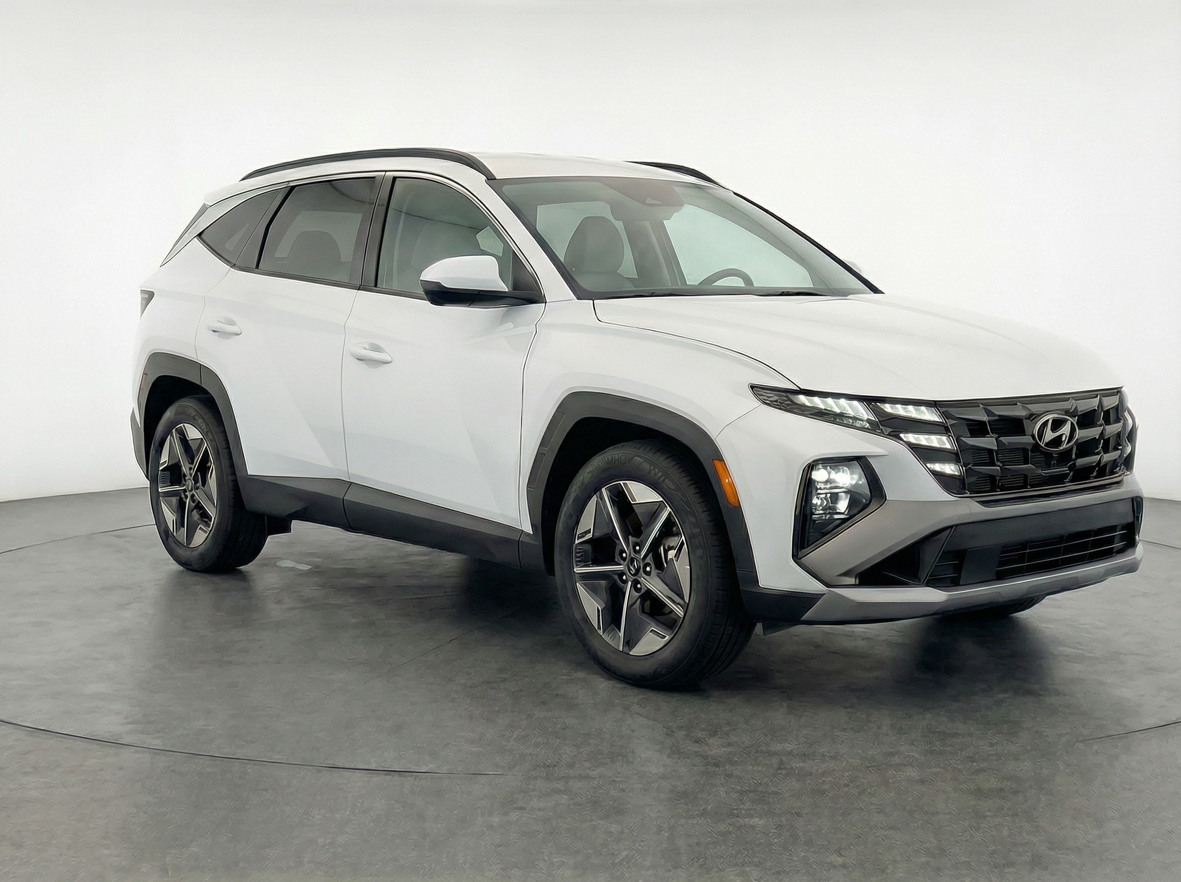 Thumbnail: 2025 Hyundai Tucson - 1