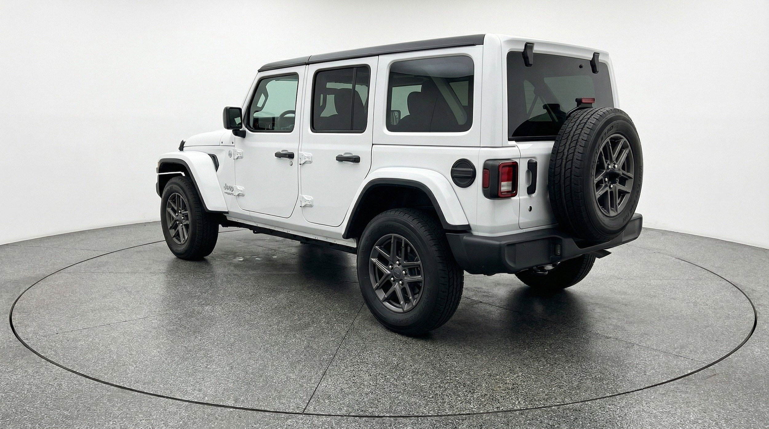Thumbnail: 2025 Jeep Wrangler - 6