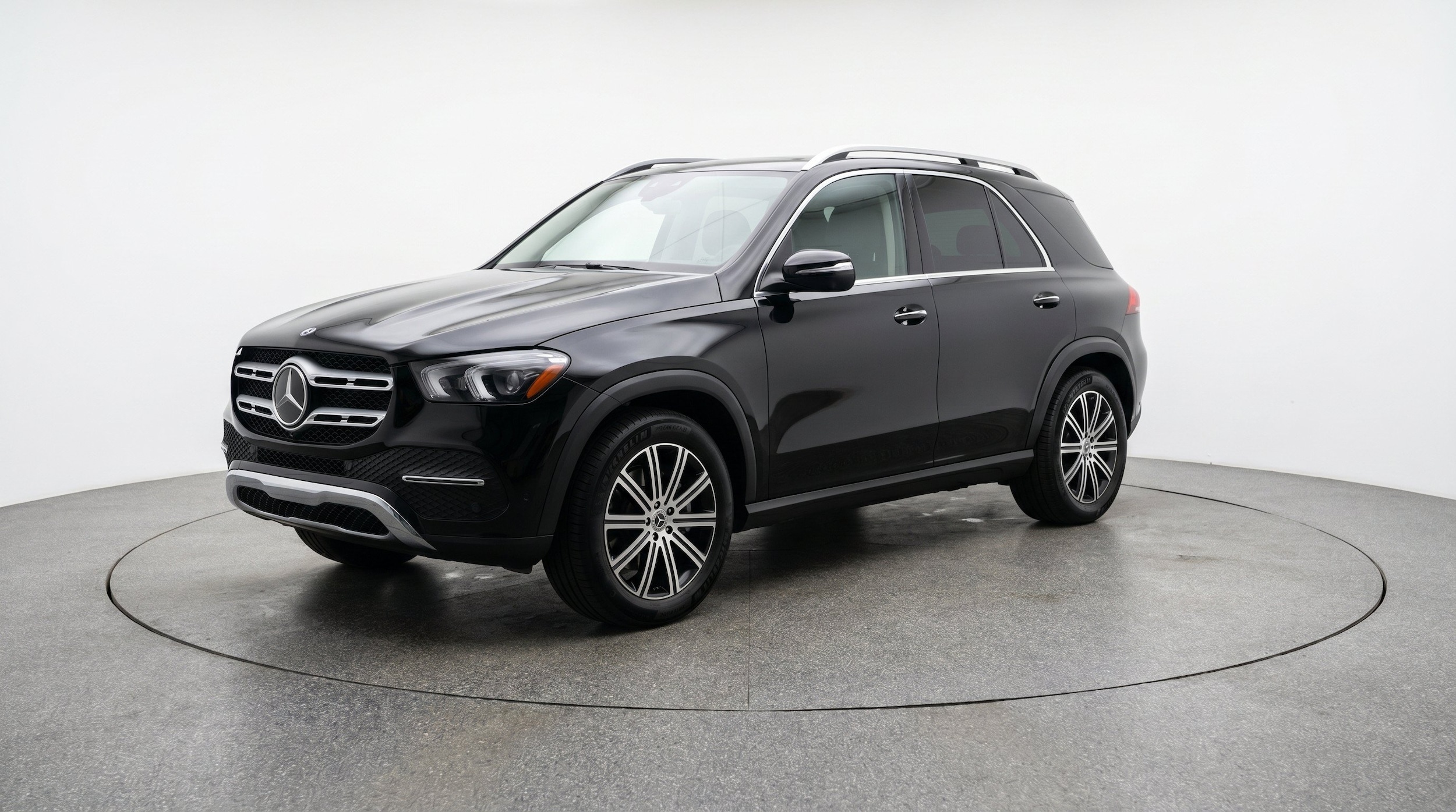 Thumbnail: 2026 Mercedes-Benz GLE - 3