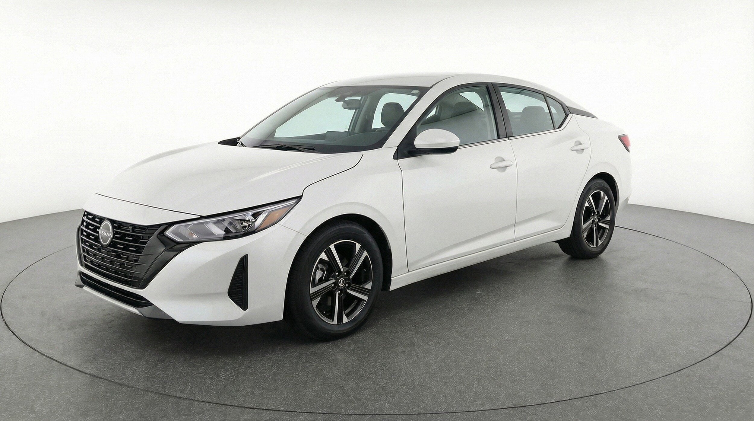 Thumbnail: 2025 Nissan Sentra - 3