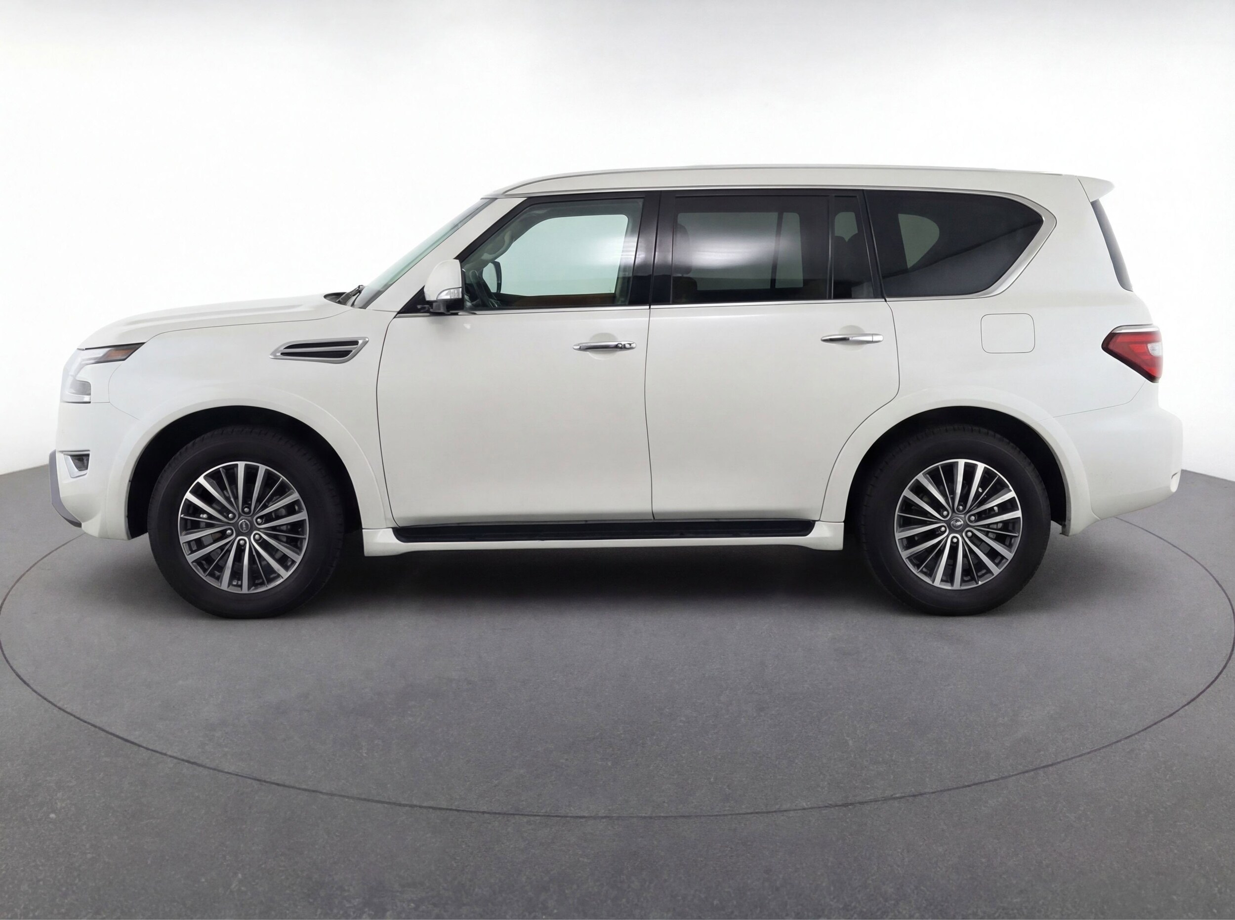 Thumbnail: 2023 Nissan Armada - 5