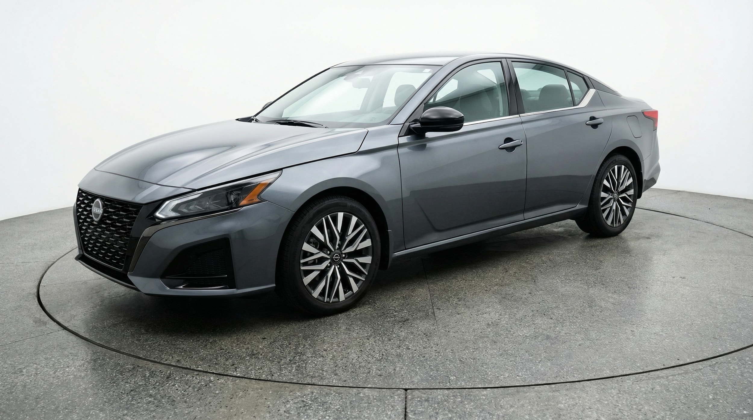 Thumbnail: 2025 Nissan Altima - 3