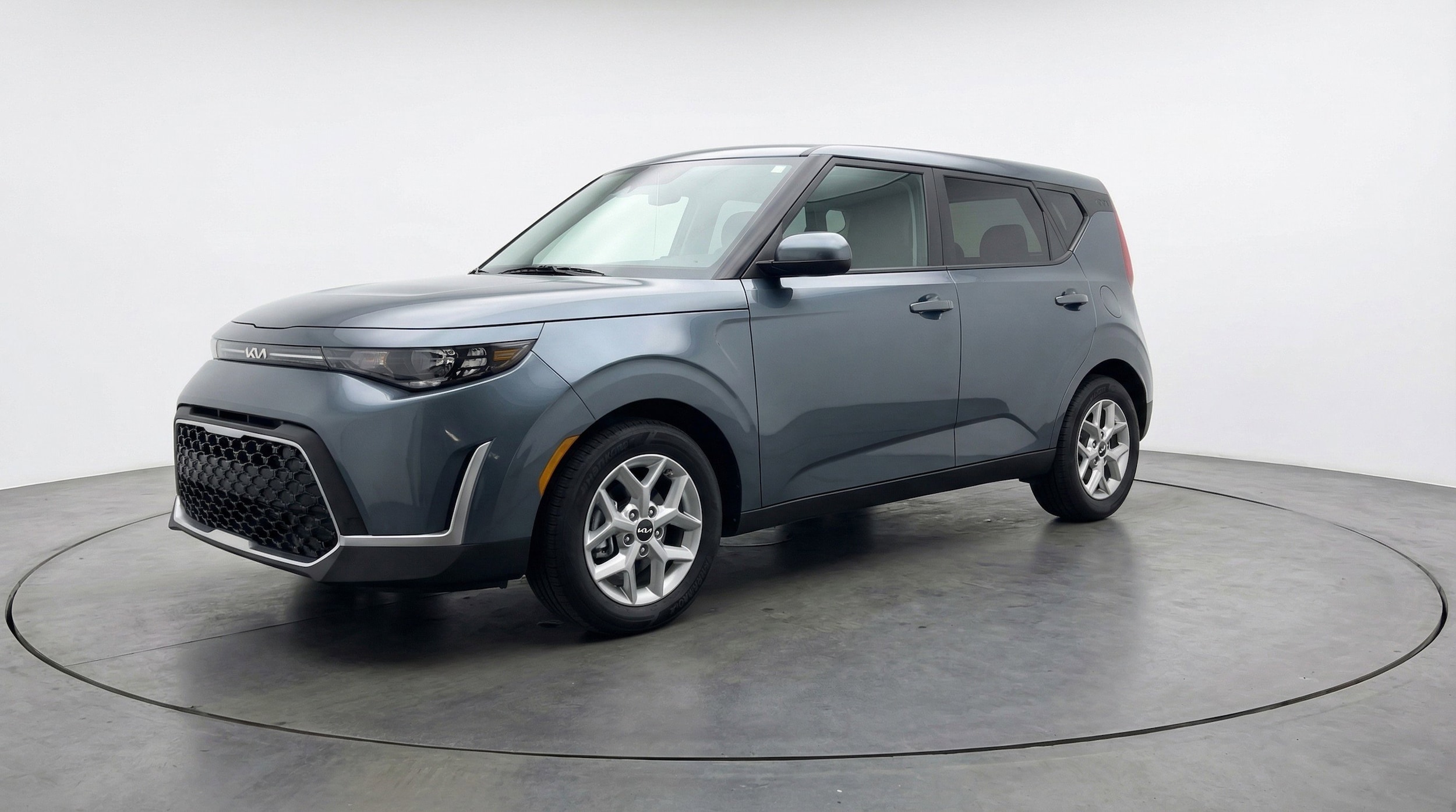 Thumbnail: 2025 Kia Soul - 3