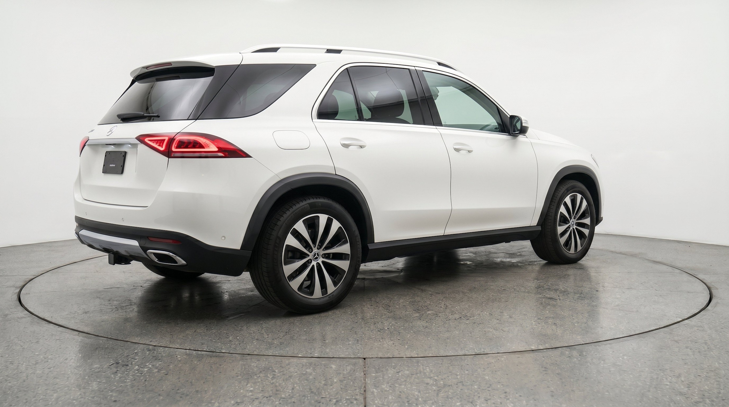 Thumbnail: 2026 Mercedes-Benz GLE - 9