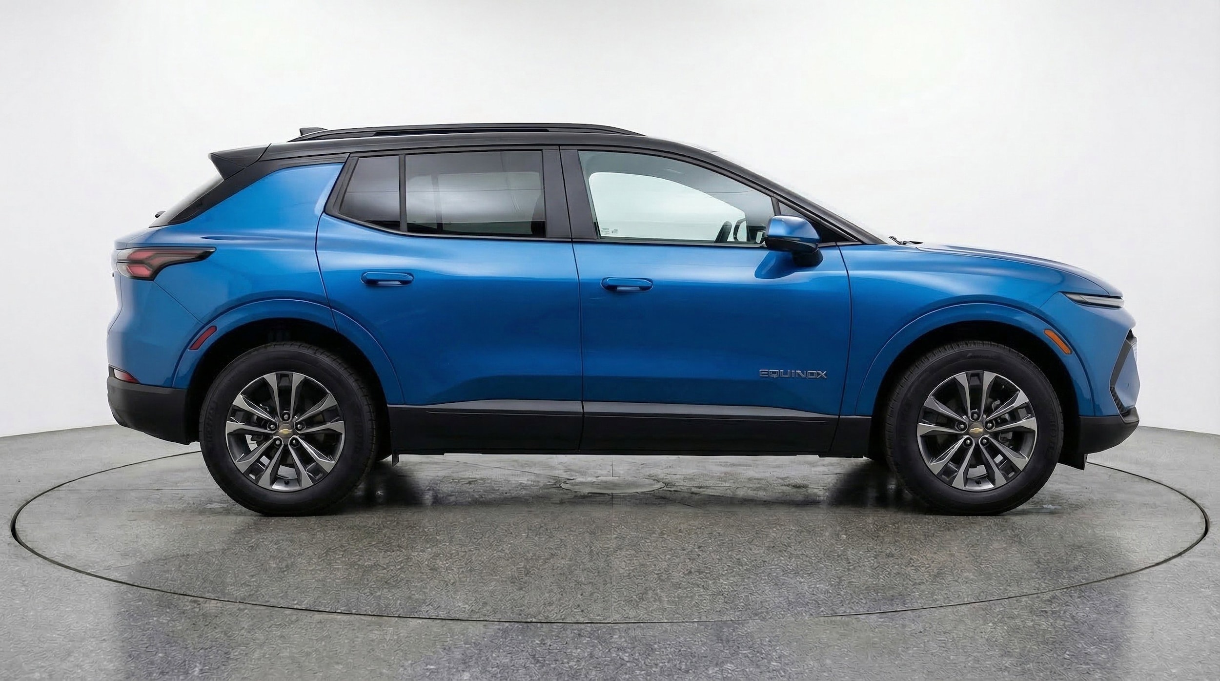 Thumbnail: 2025 Chevrolet Equinox - 11