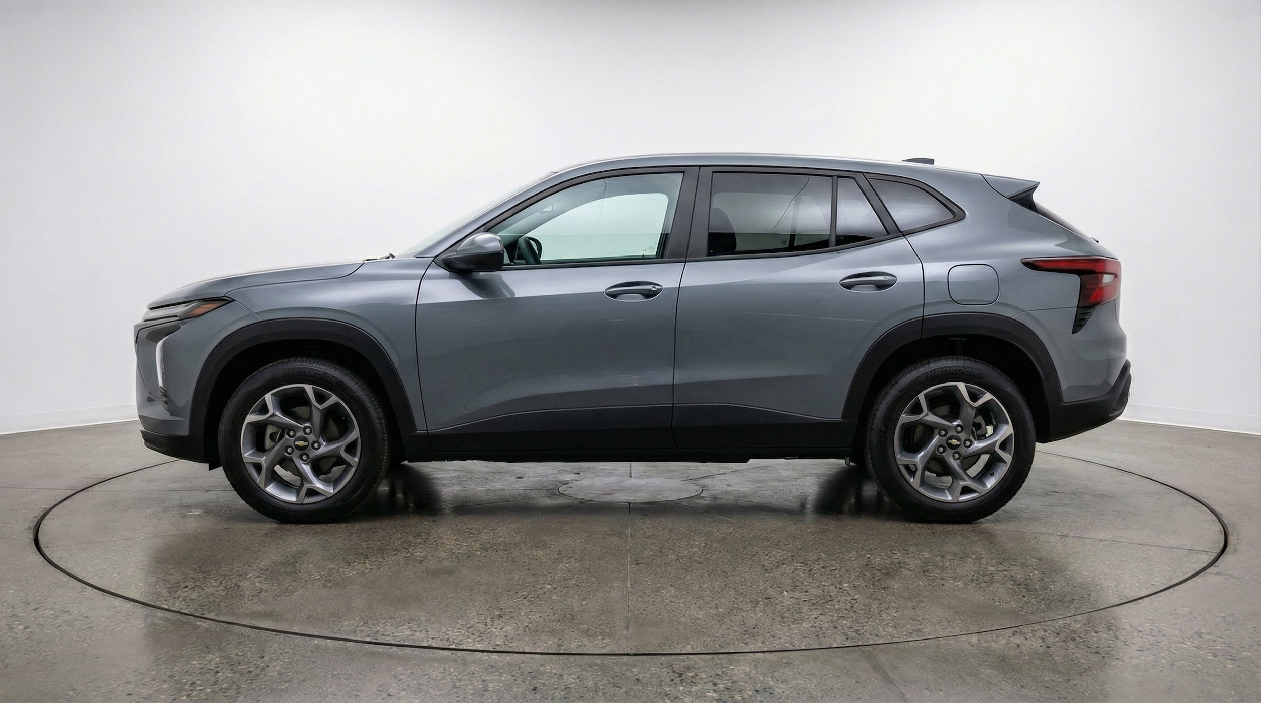 Thumbnail: 2025 Chevrolet Trax - 4