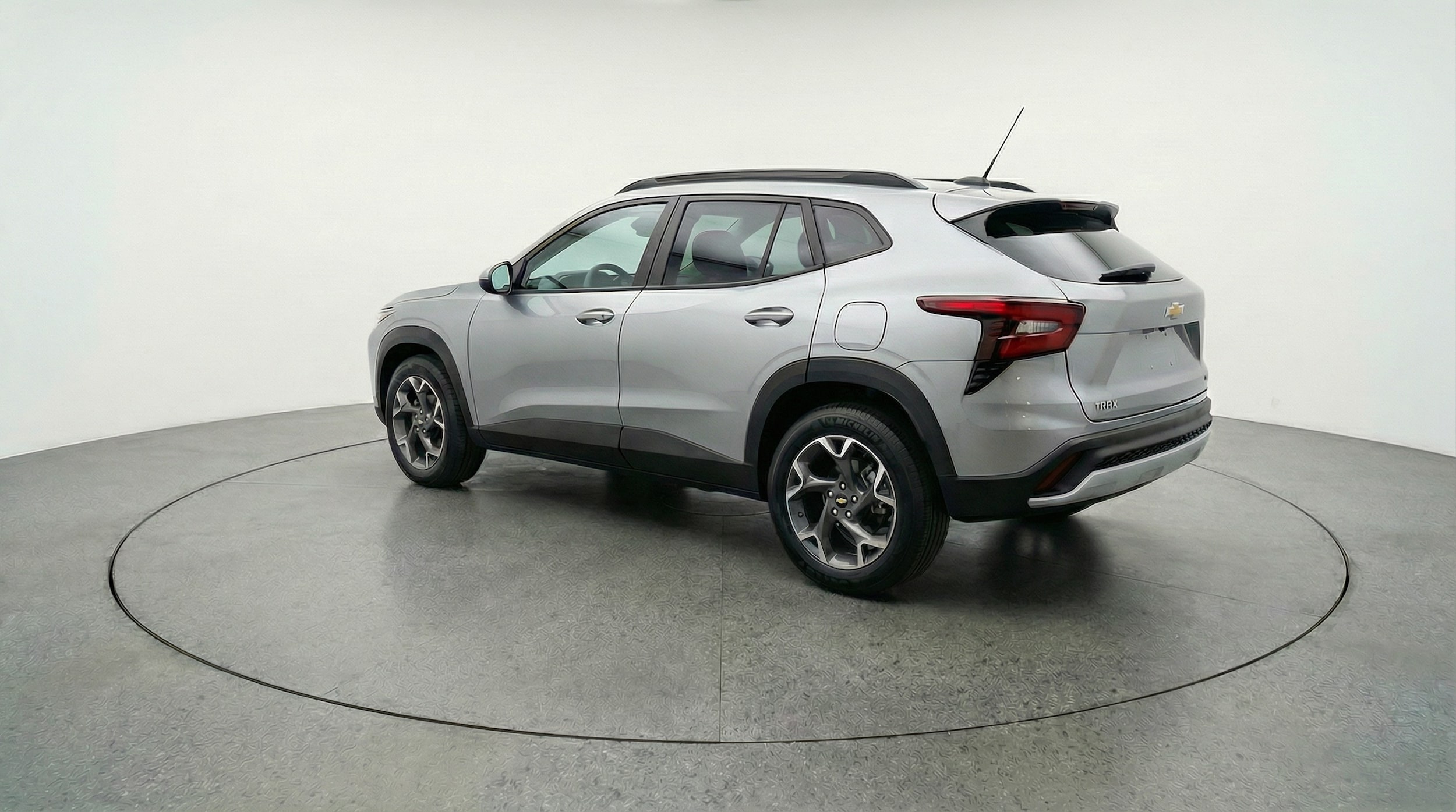 Thumbnail: 2025 Chevrolet Trax - 5