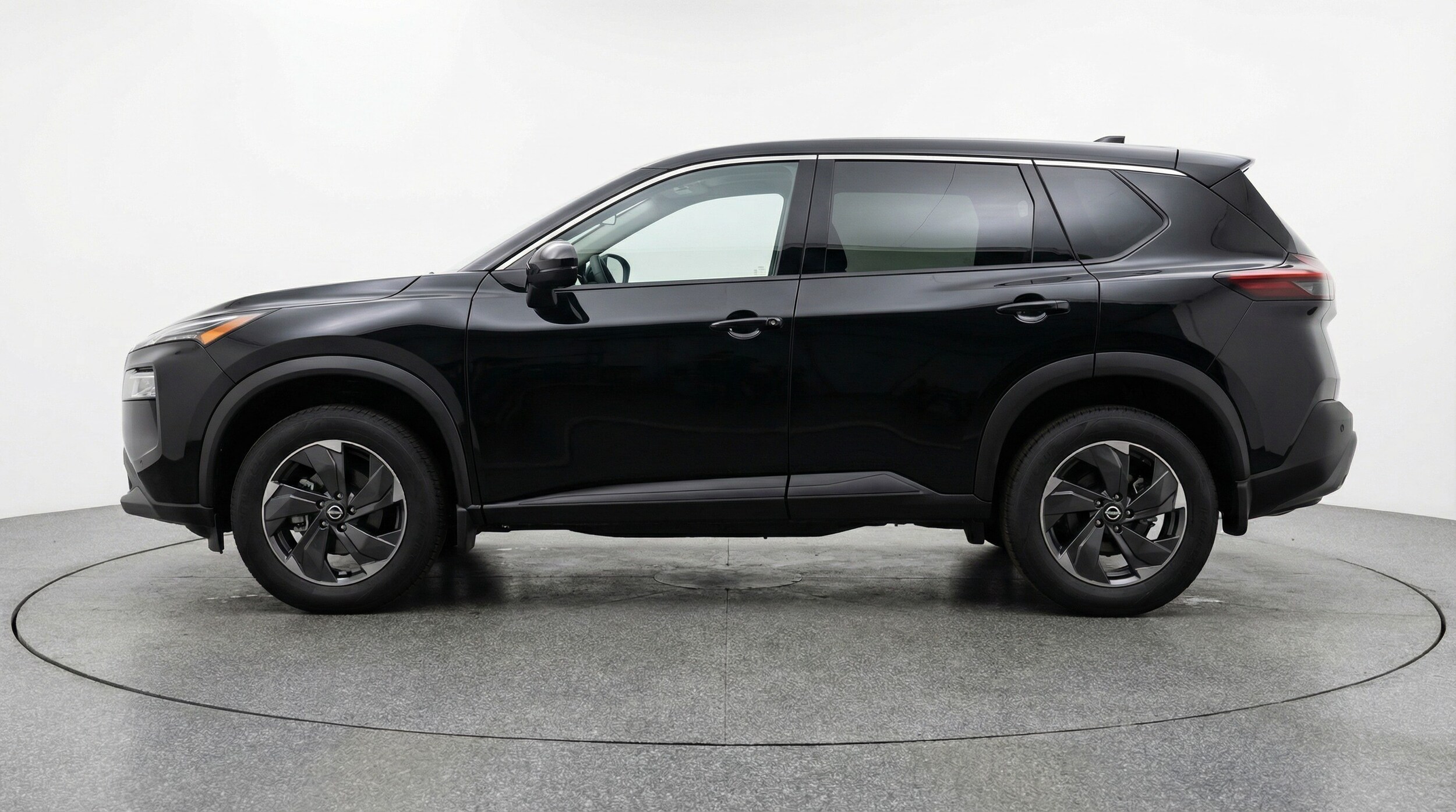 Thumbnail: 2025 Nissan Rogue - 4