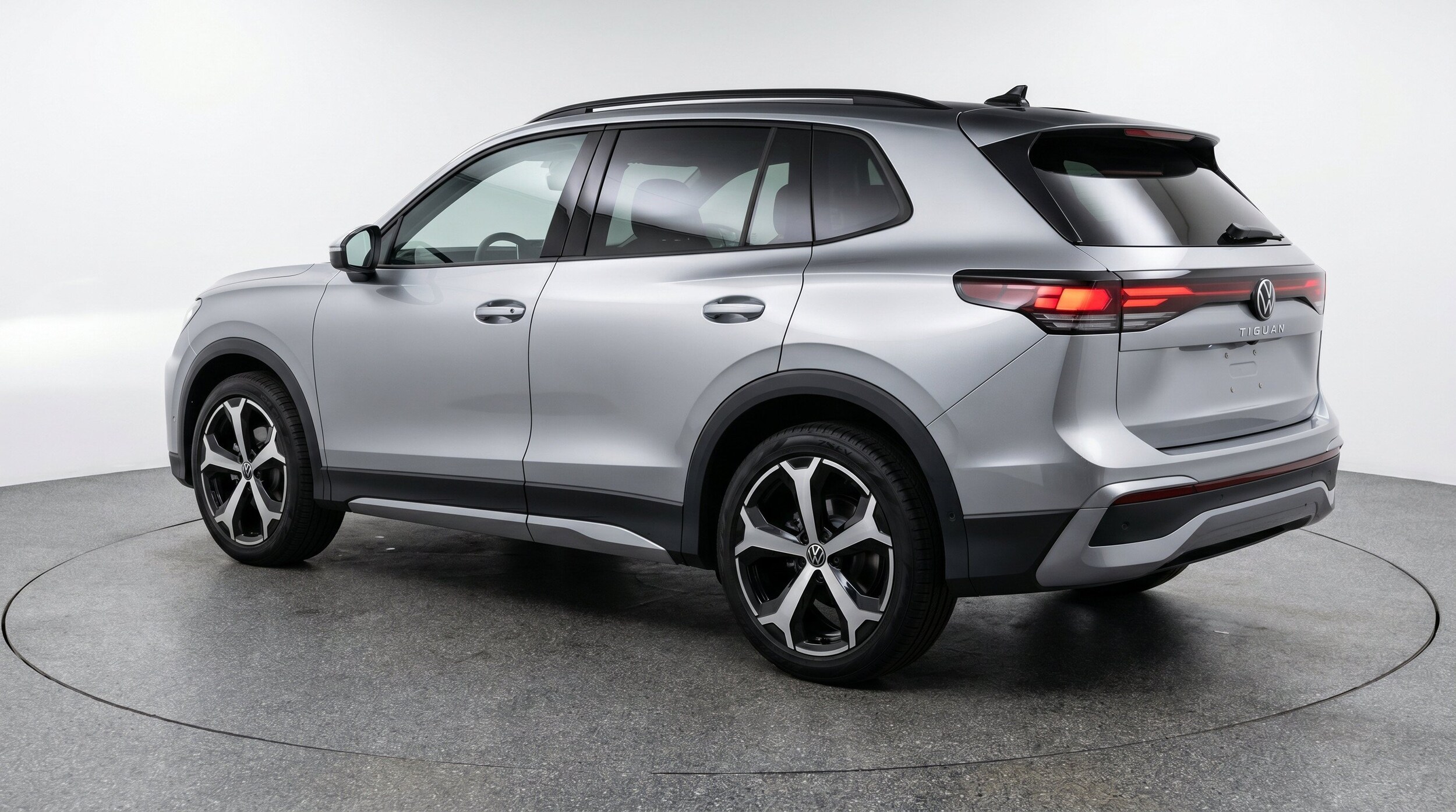 Thumbnail: 2026 Volkswagen Tiguan - 6