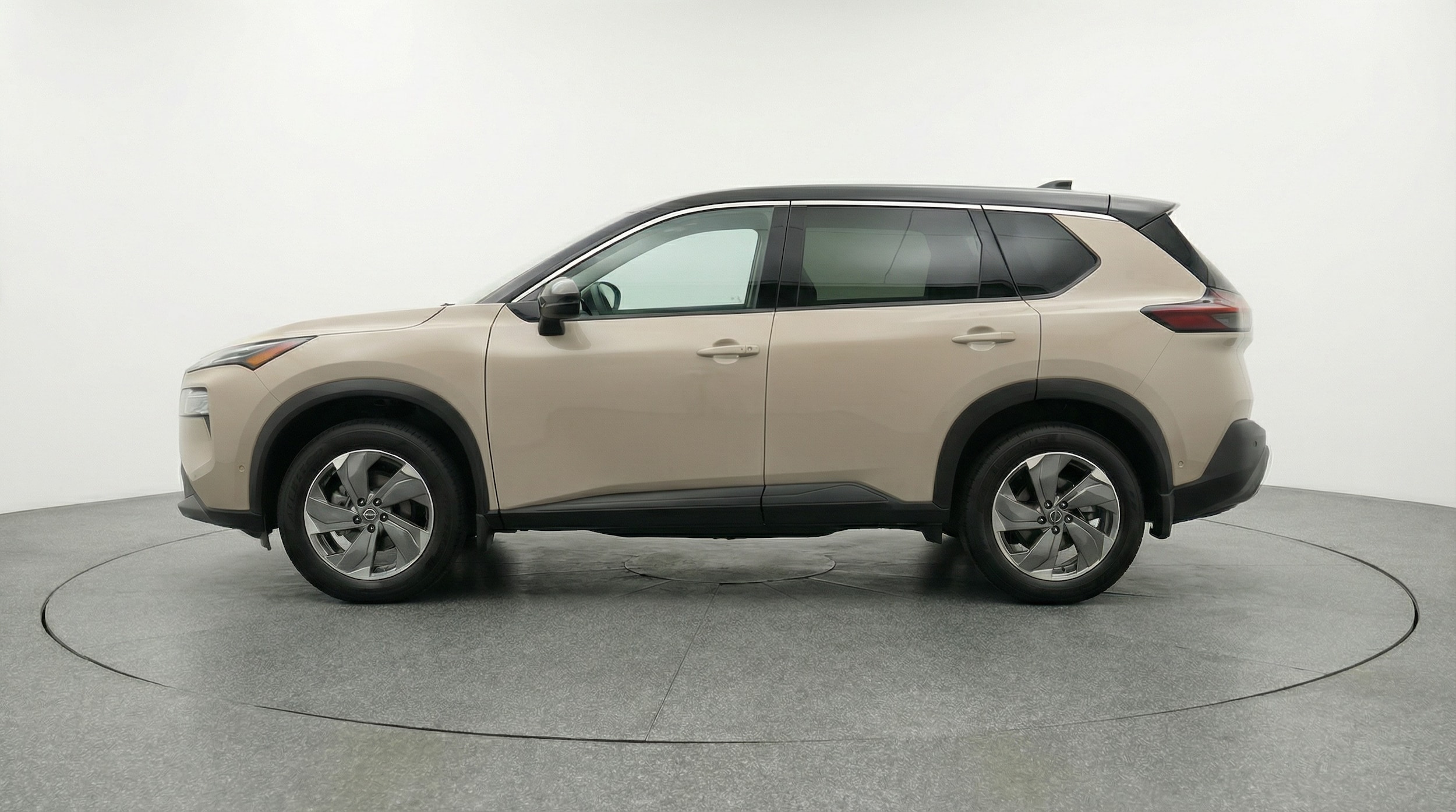 Thumbnail: 2025 Nissan Rogue - 4