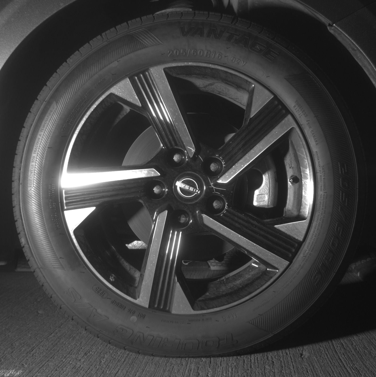 Thumbnail: 2025 Nissan Sentra - 10