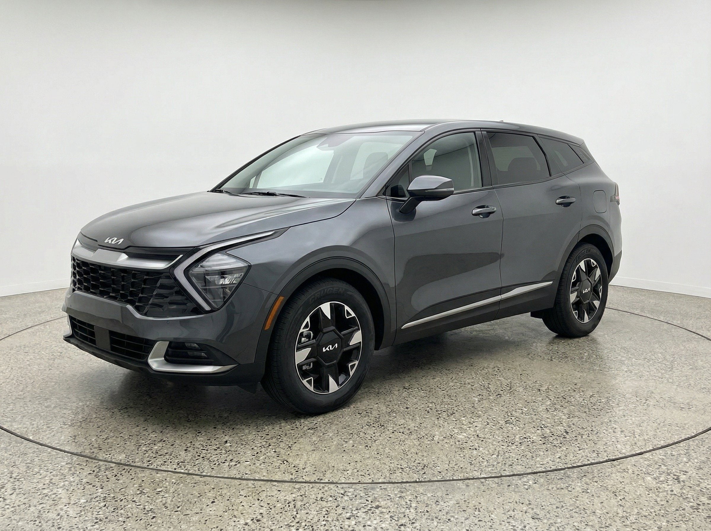 Thumbnail: 2026 Kia Sportage - 3