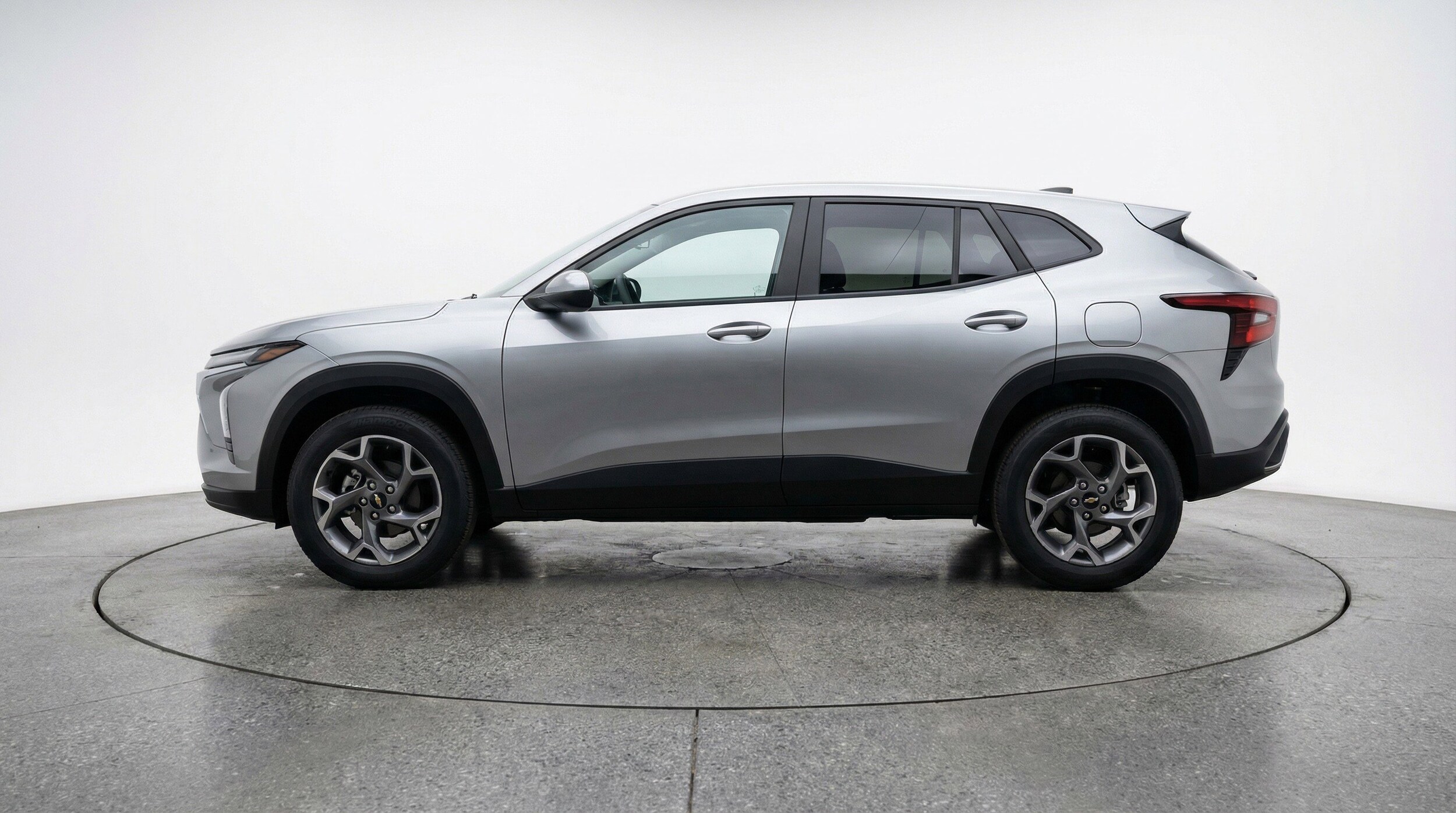 Thumbnail: 2025 Chevrolet Trax - 5