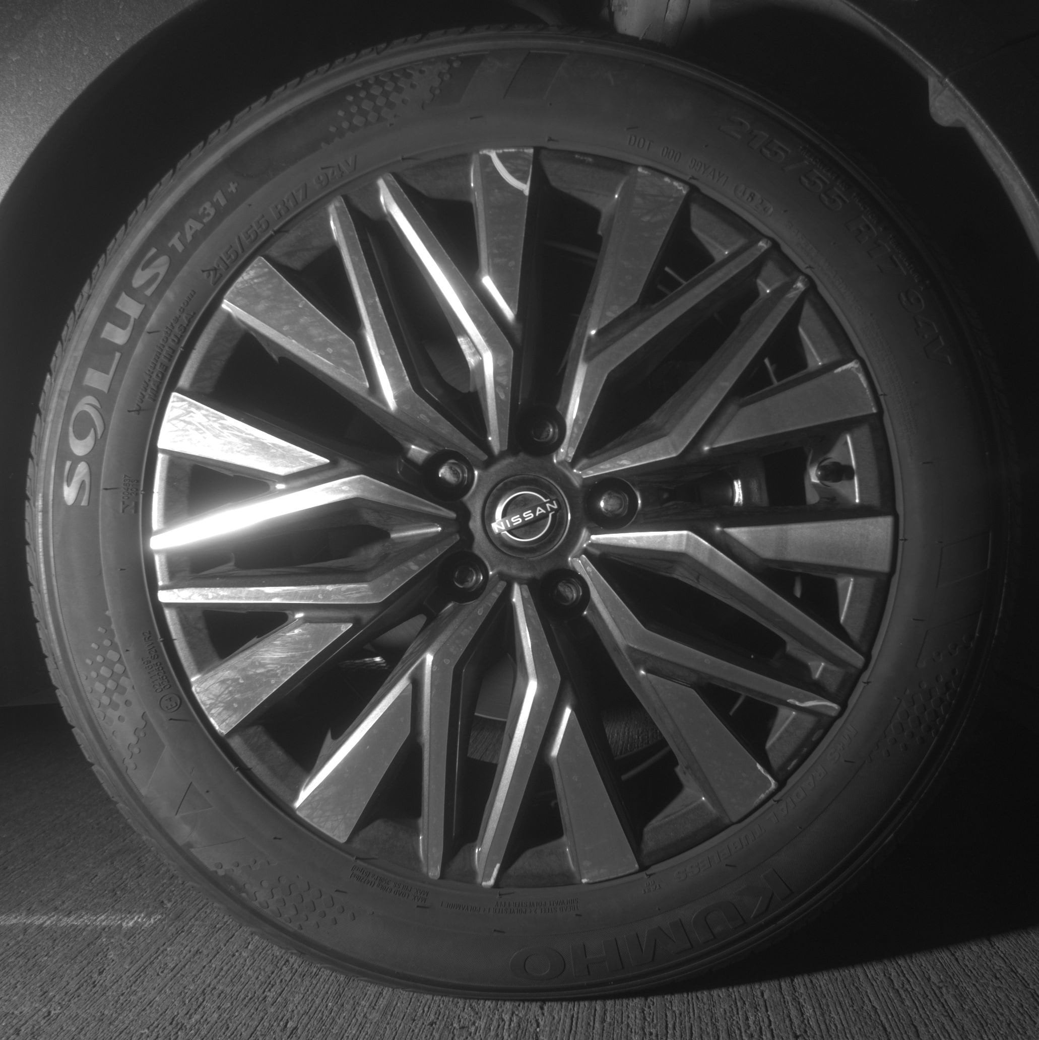 Thumbnail: 2025 Nissan Altima - 13