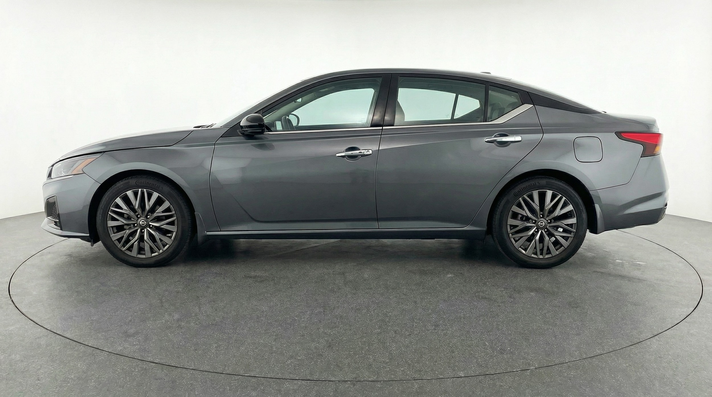 Thumbnail: 2025 Nissan Altima - 4