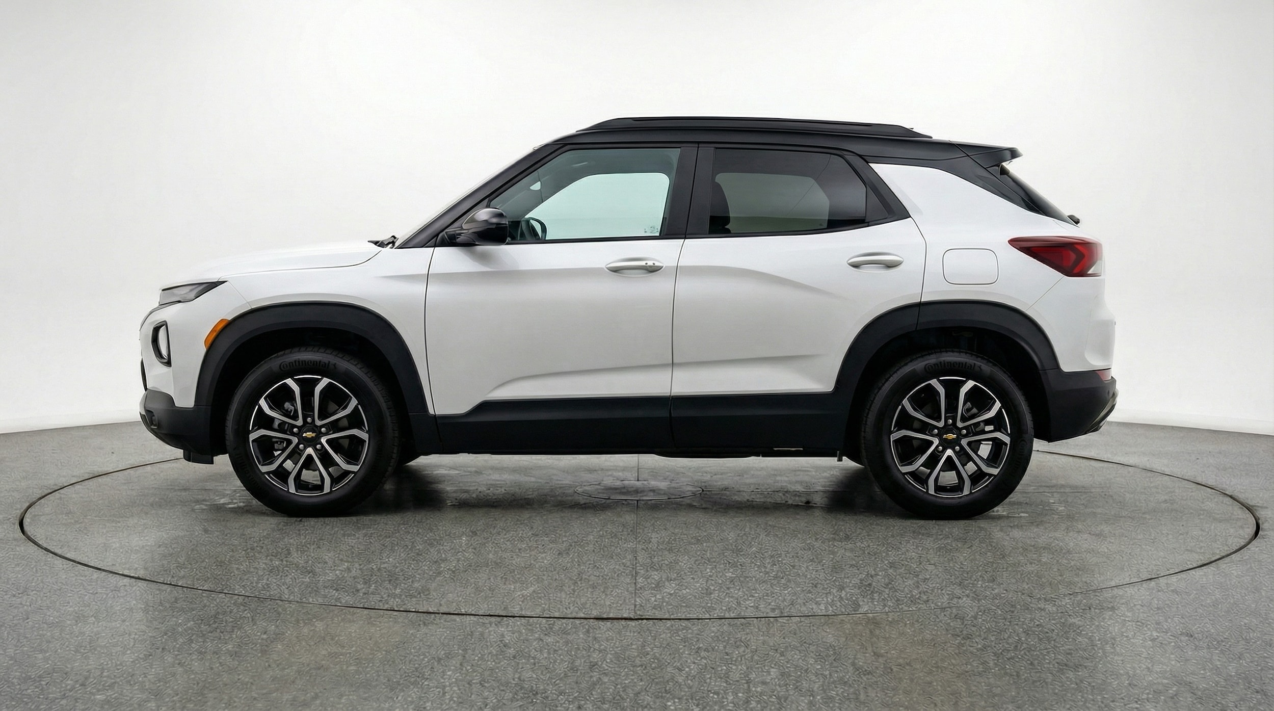 Thumbnail: 2025 Chevrolet TrailBlazer - 4