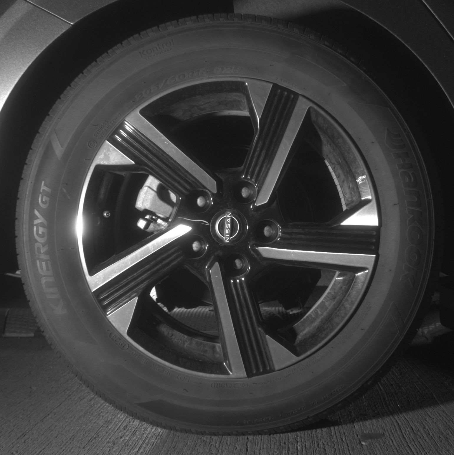 Thumbnail: 2025 Nissan Sentra - 15