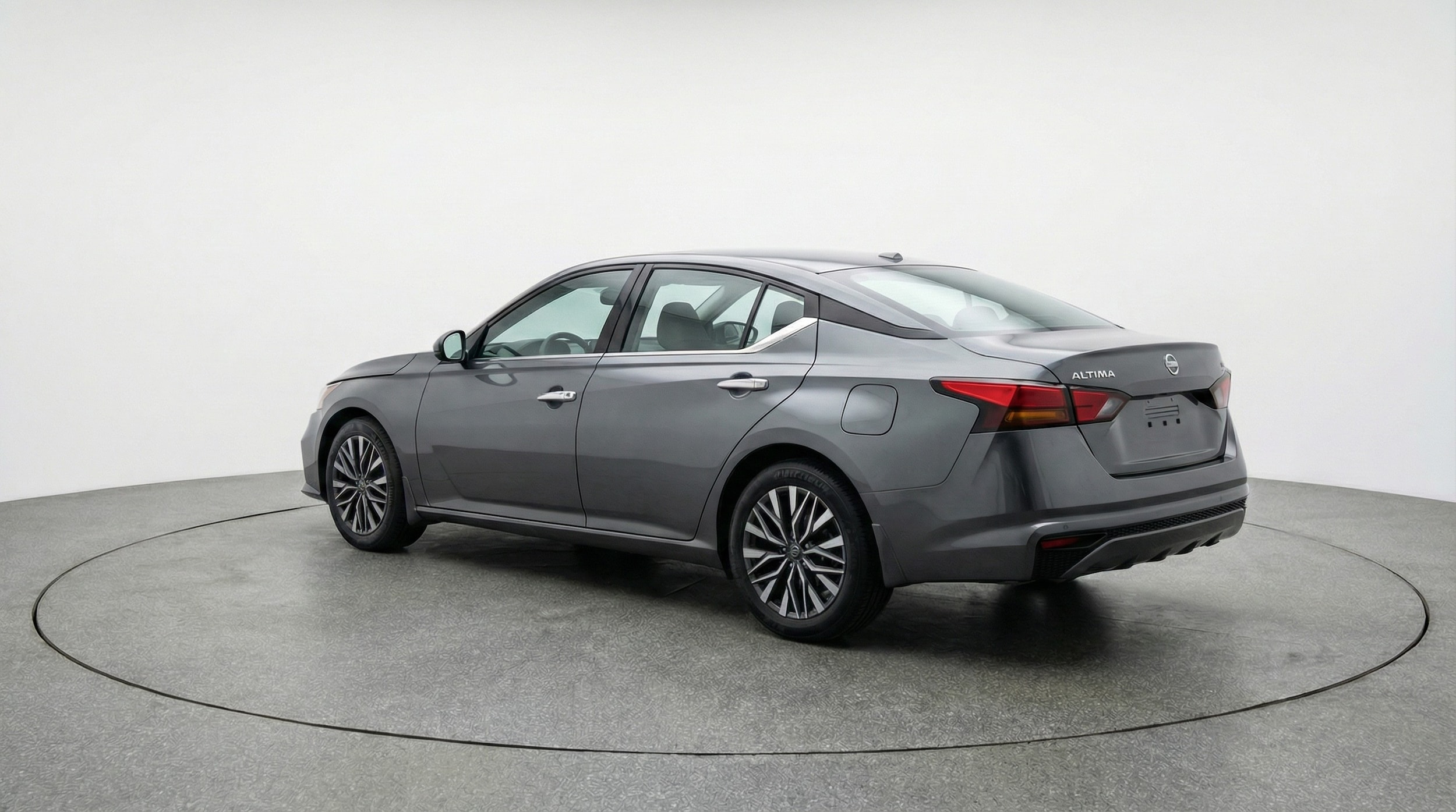 Thumbnail: 2025 Nissan Altima - 5